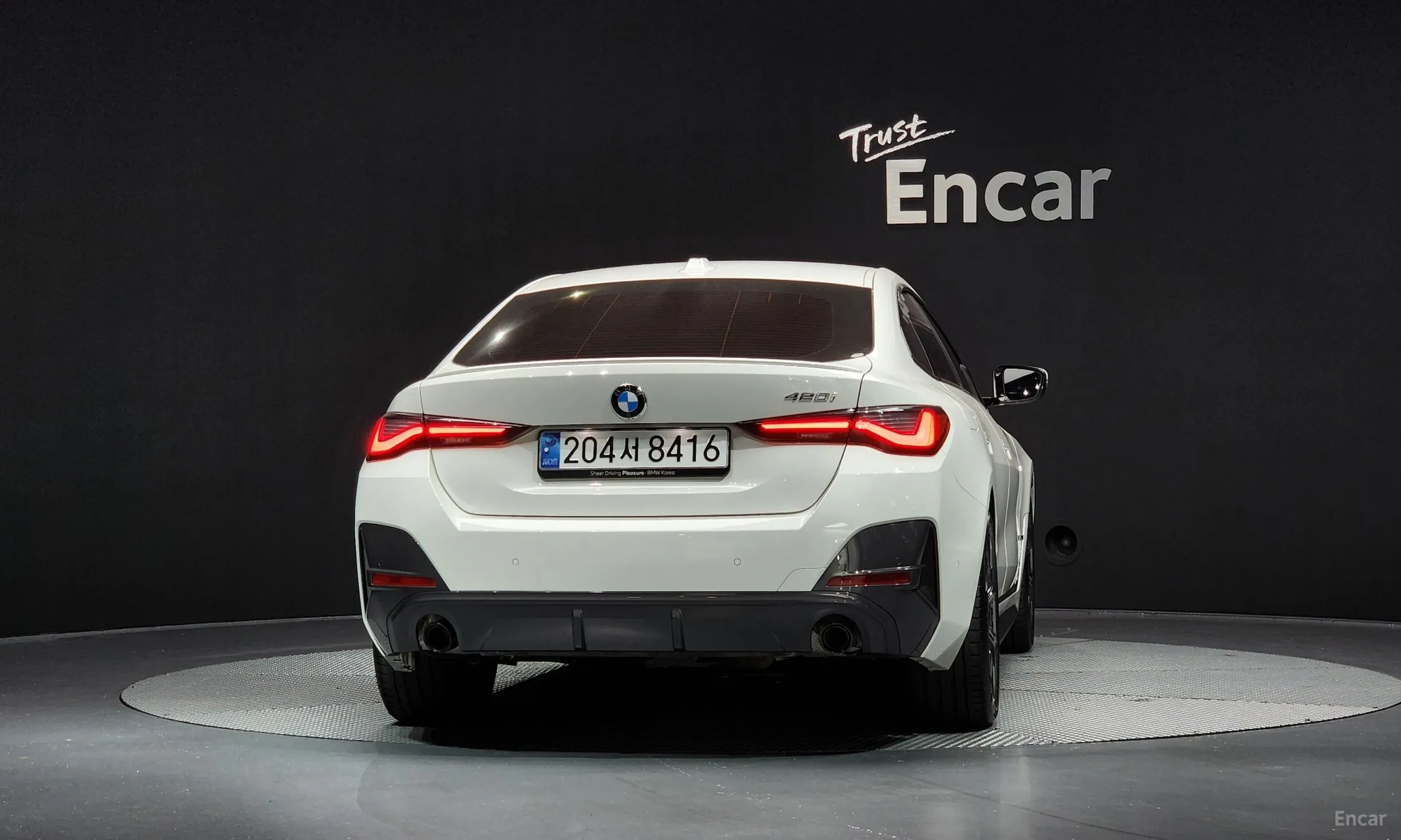 BMW Series 4 (G22) превью 3