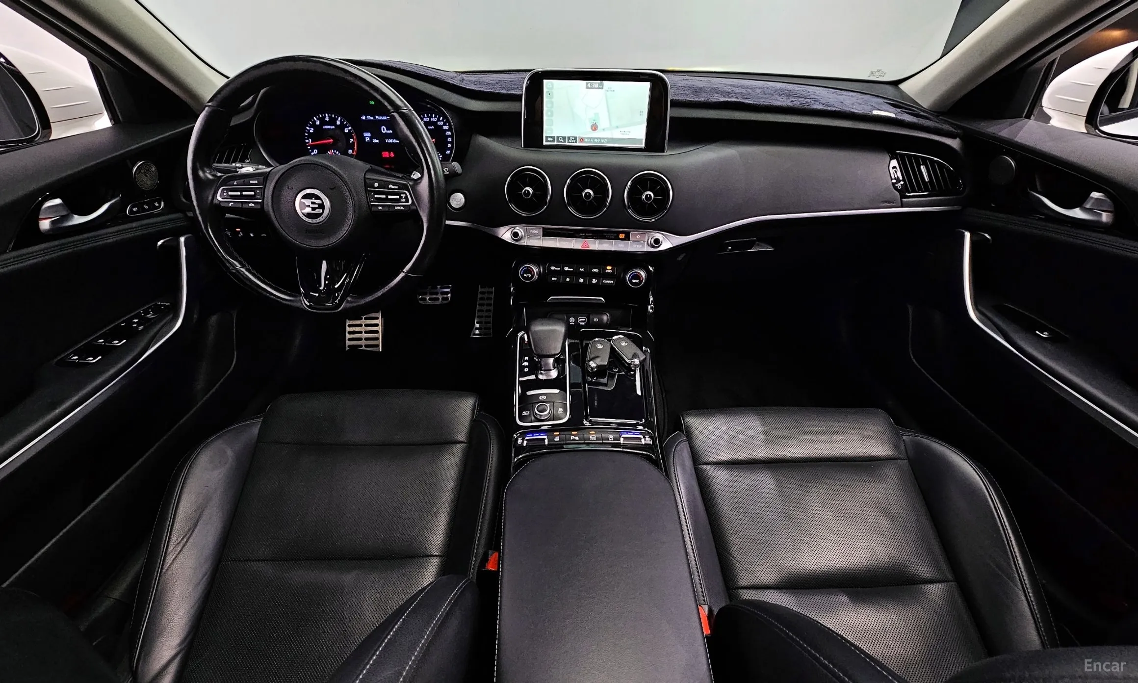 Kia Stinger превью 4