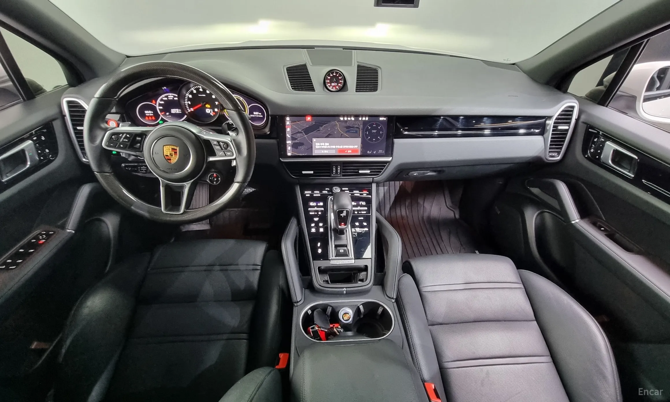 Porsche Cayenne (PO536) превью 4