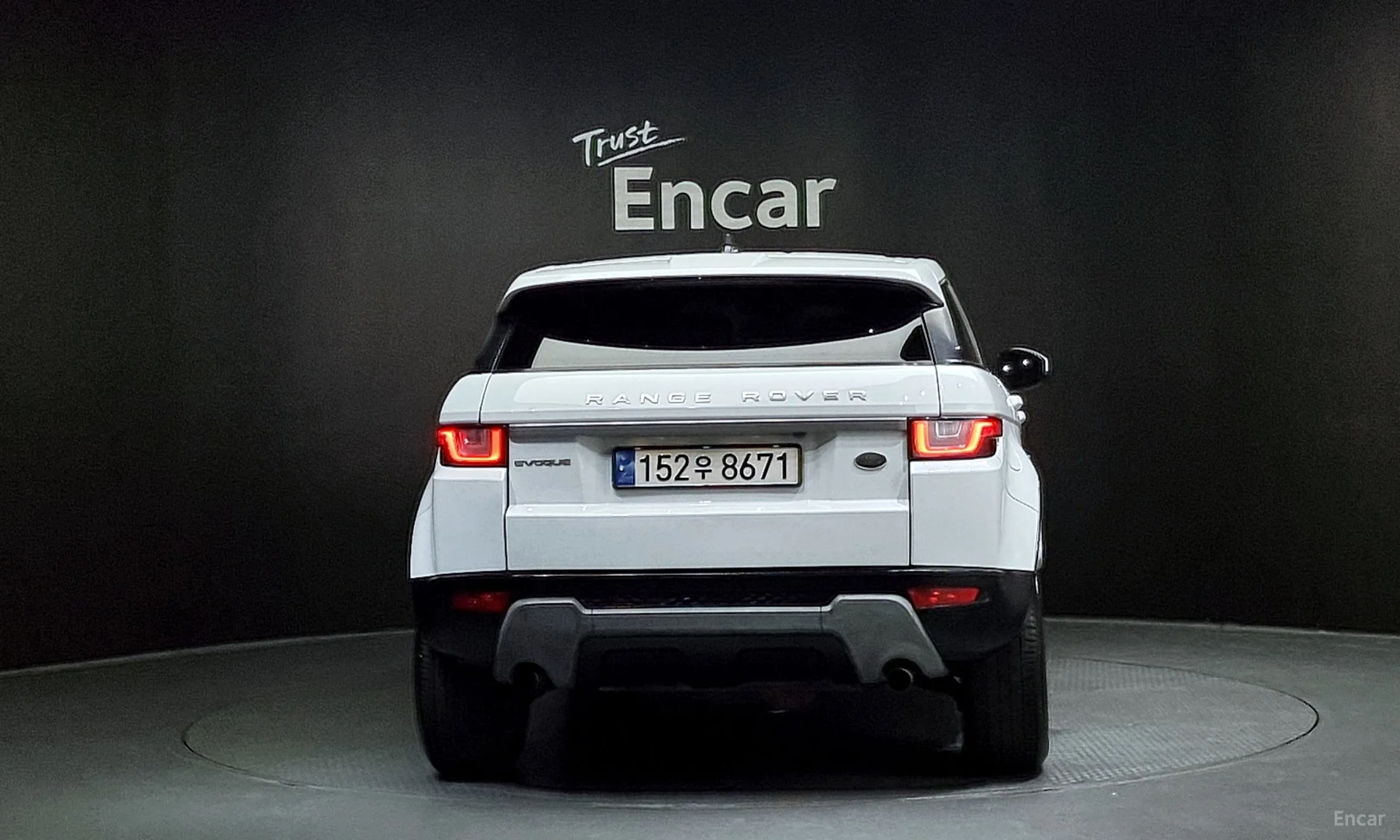 Land Rover Range Rover Evoque превью 3