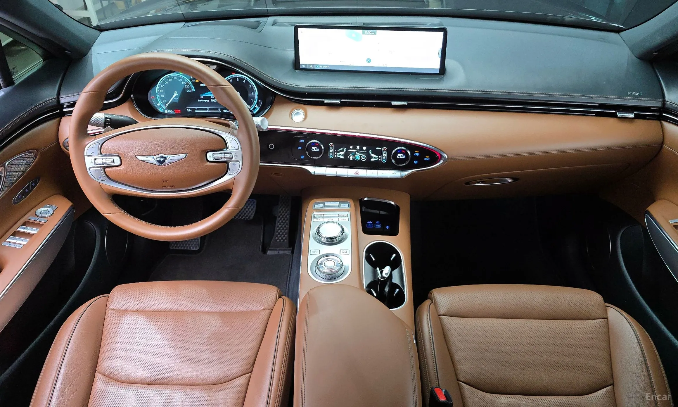 Genesis GV70 превью 4
