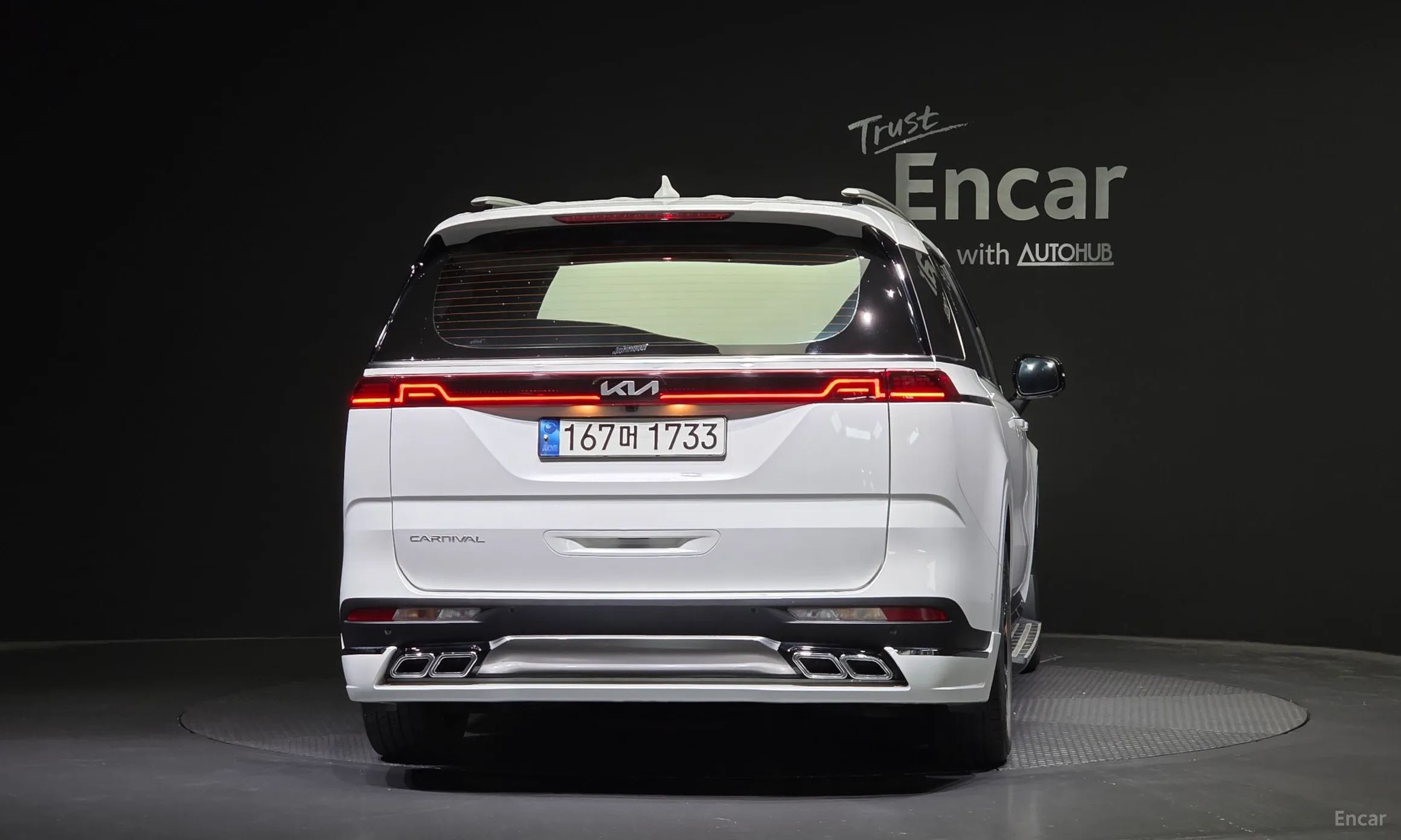 Kia Carnival Gen 4 превью 3