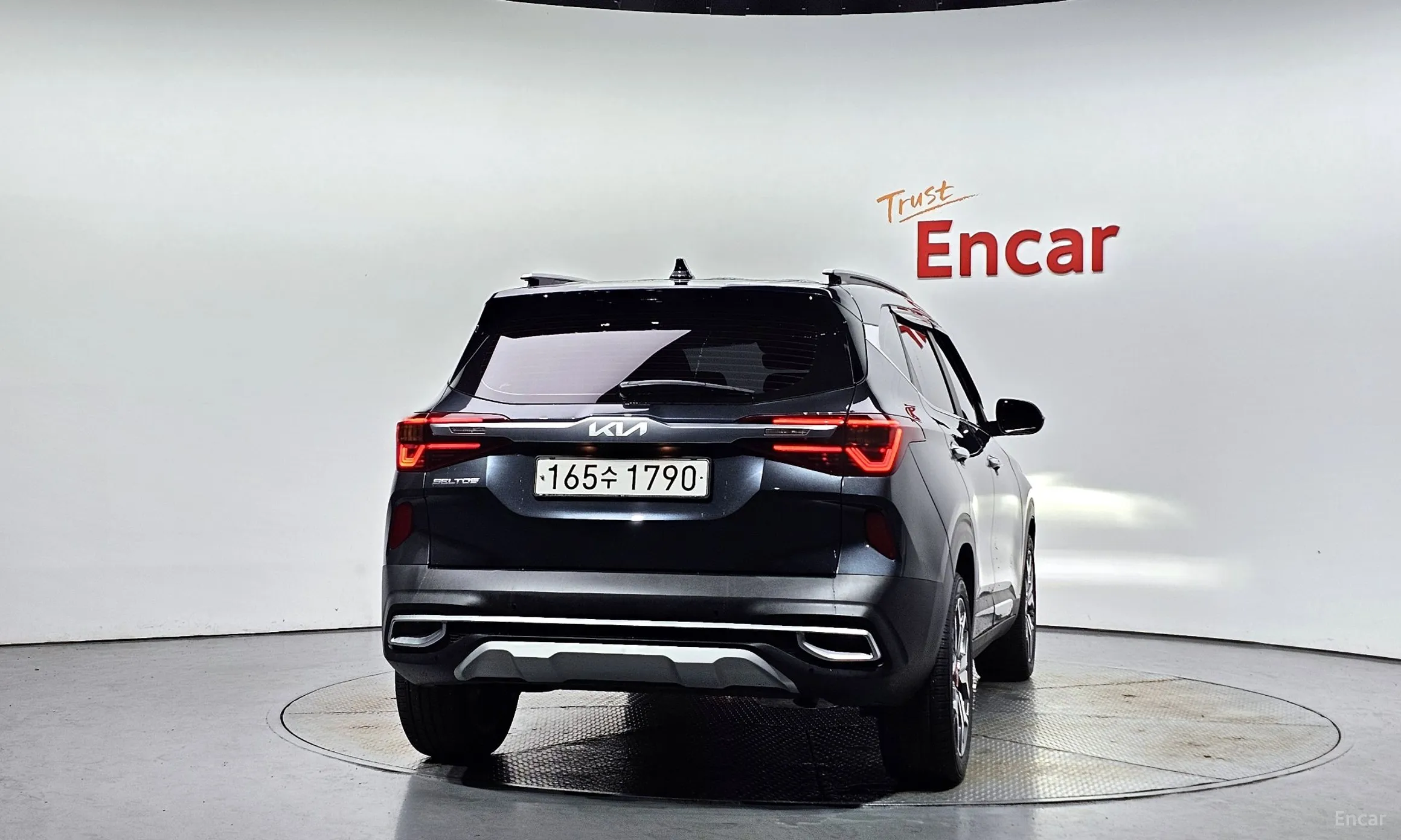 Kia Seltos превью 3