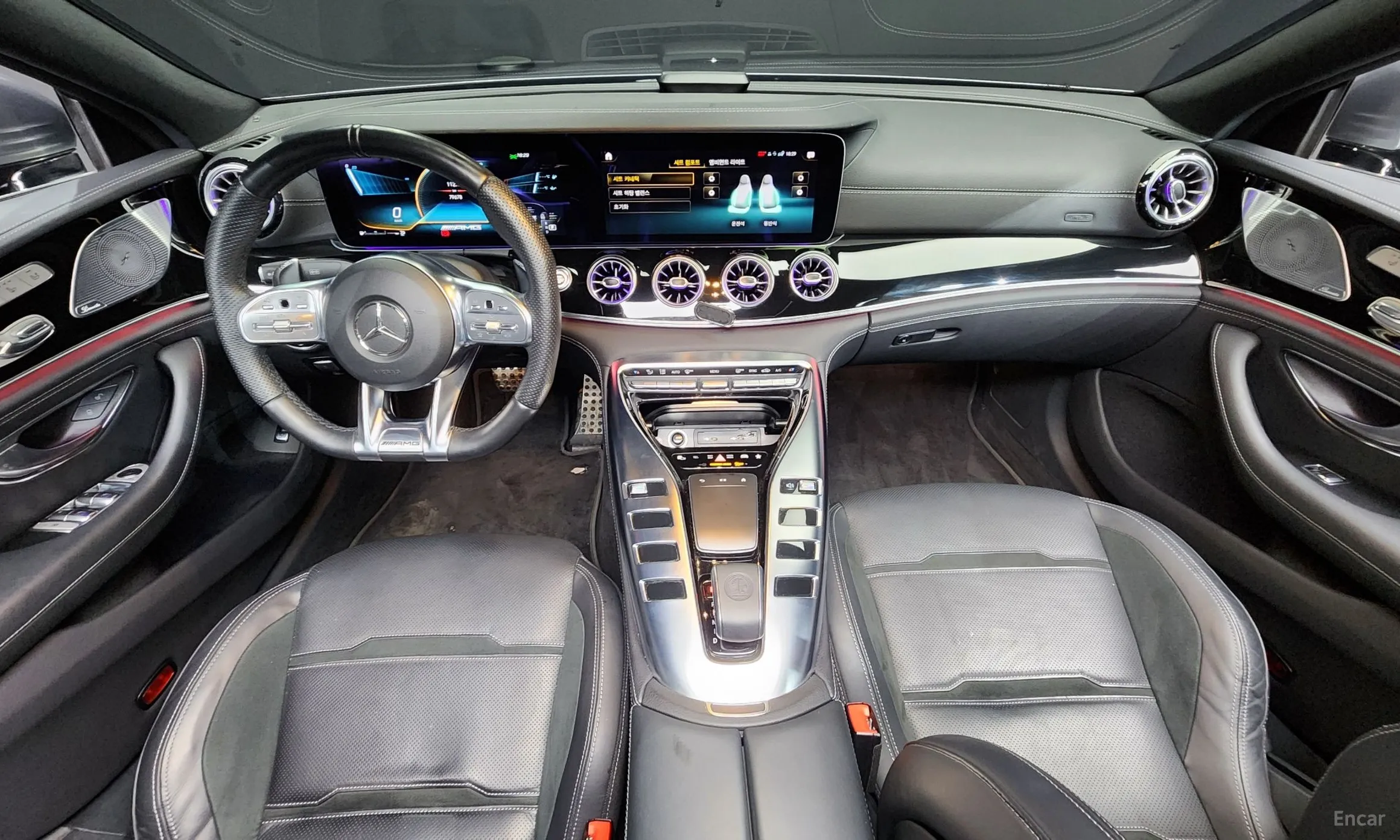 Mercedes Benz AMG GT превью 4