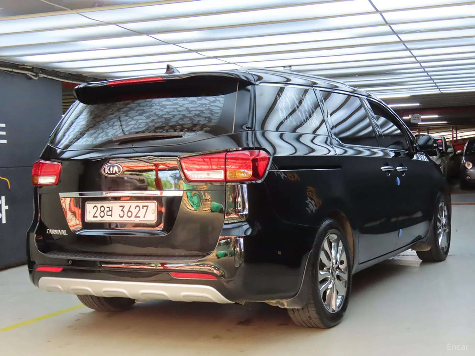 Kia Carnival превью 3