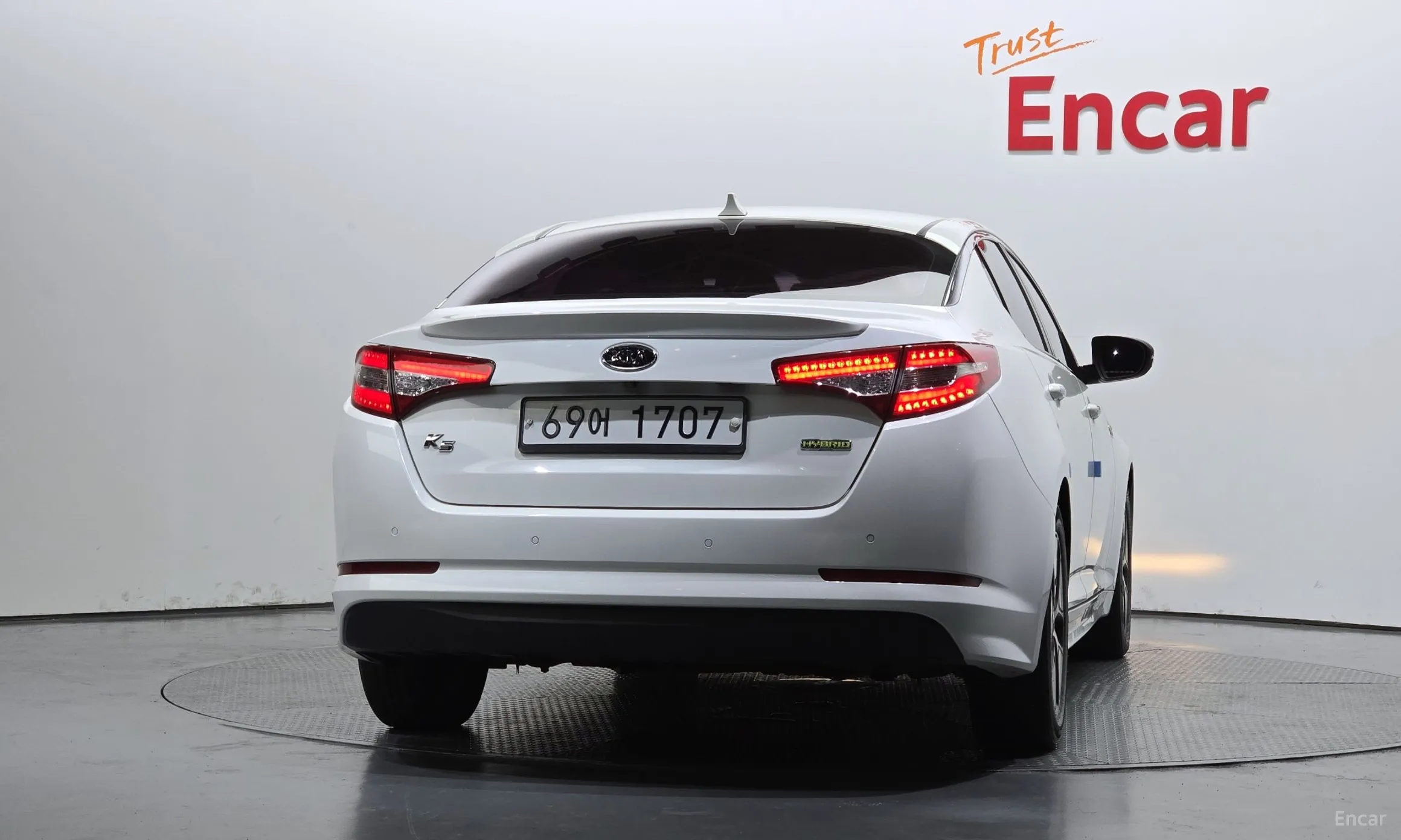 Kia K5 Hybrid превью 3