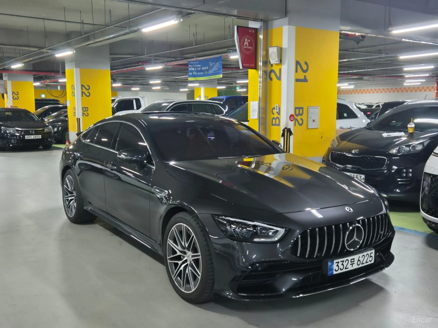 Mercedes Benz AMG GT превью 2