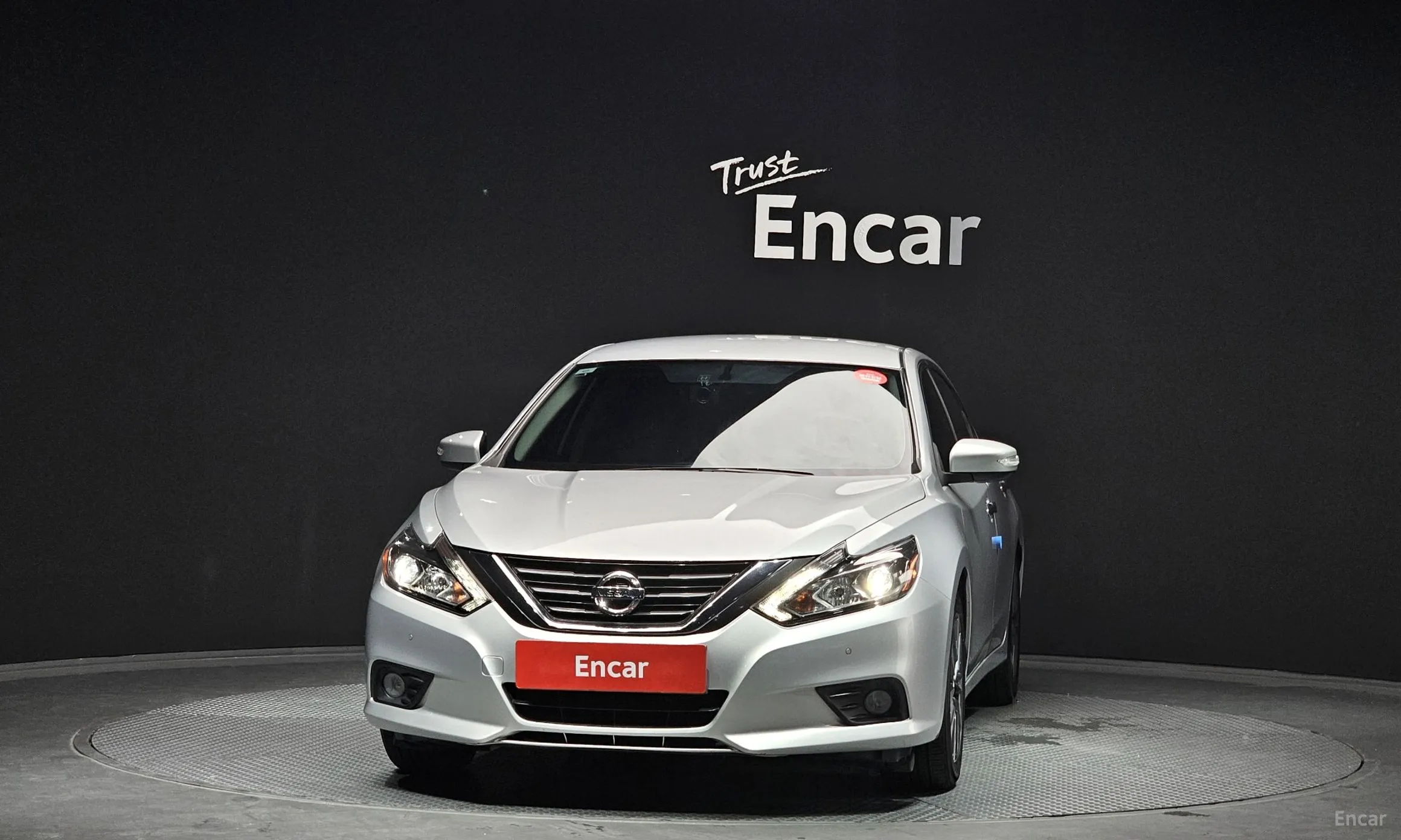 Nissan Altima превью 3