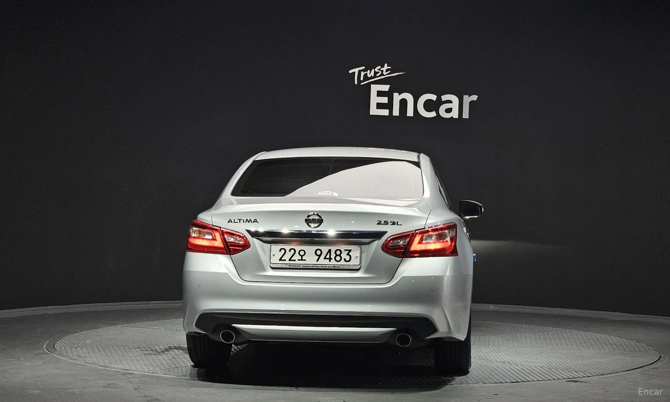 Nissan Altima превью 4