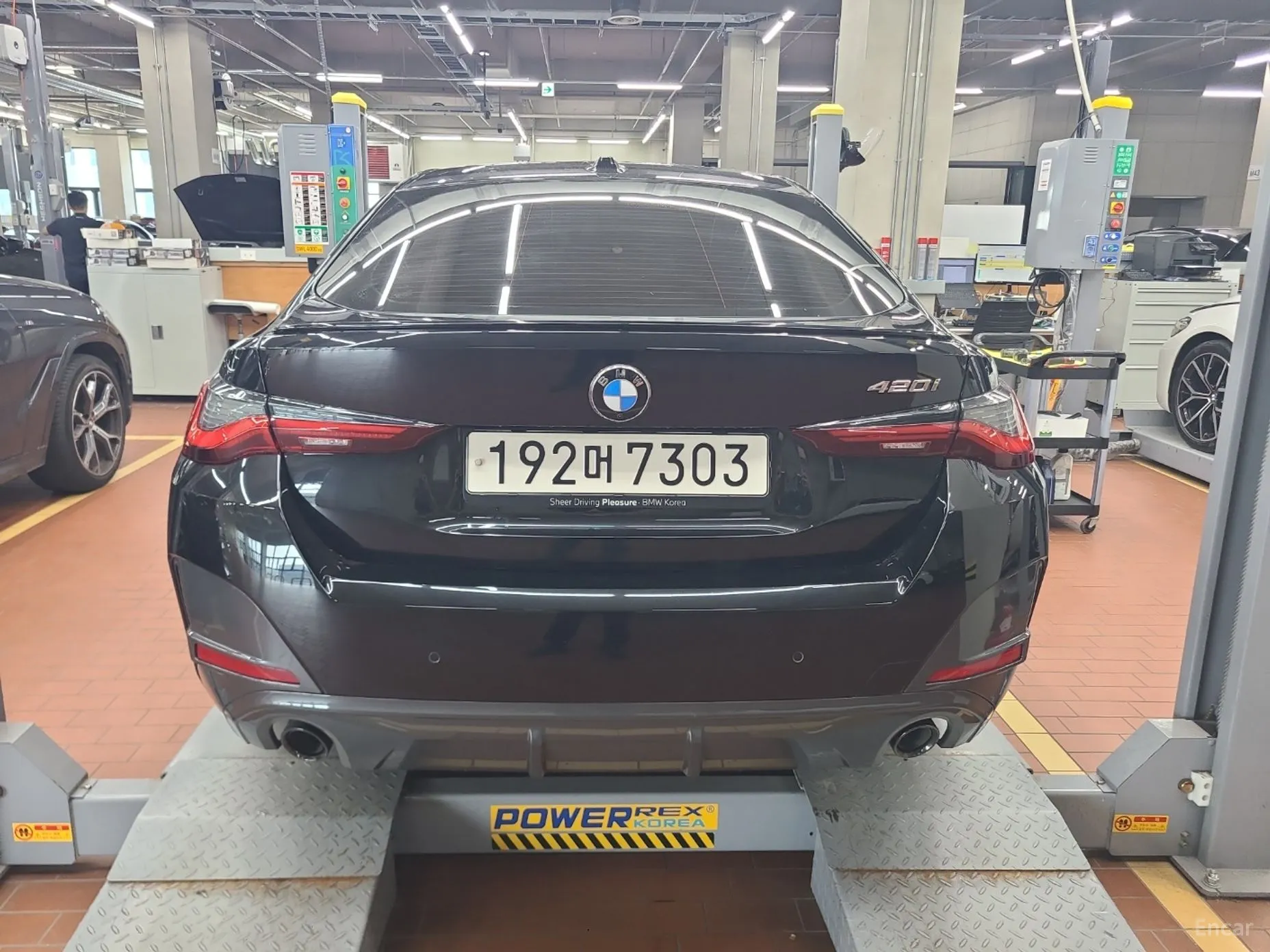 BMW Series 4 (G22) превью 2