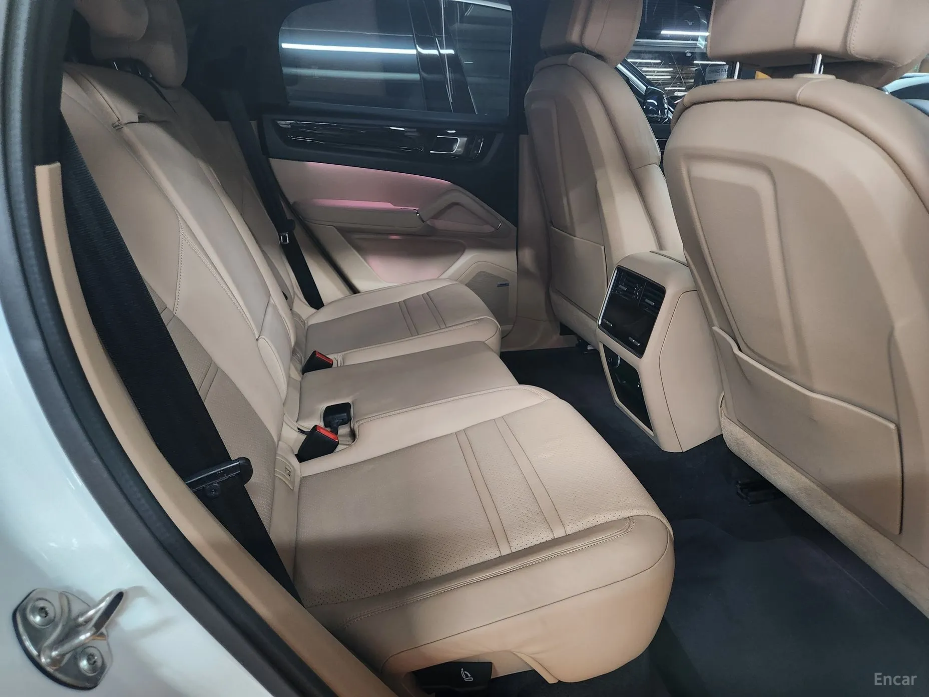 Porsche Cayenne (PO536) превью 4