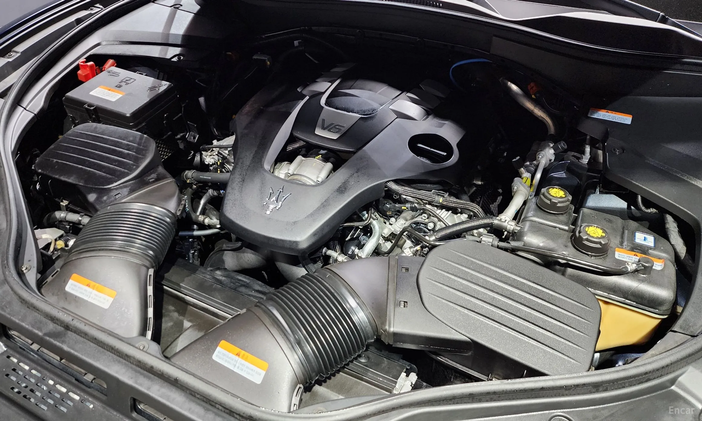 Maserati Levante превью 6