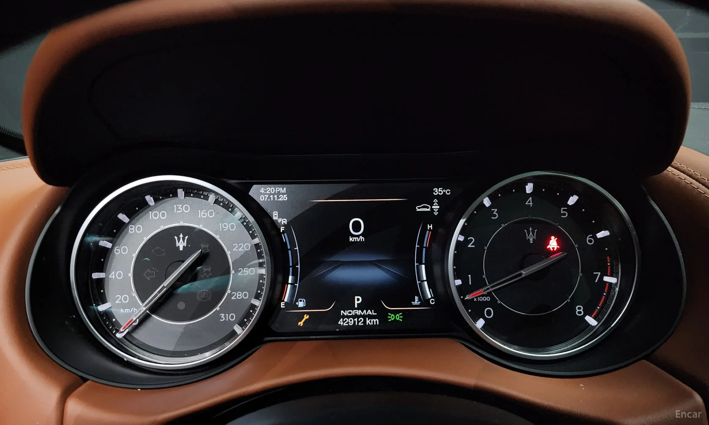 Maserati Levante превью 8
