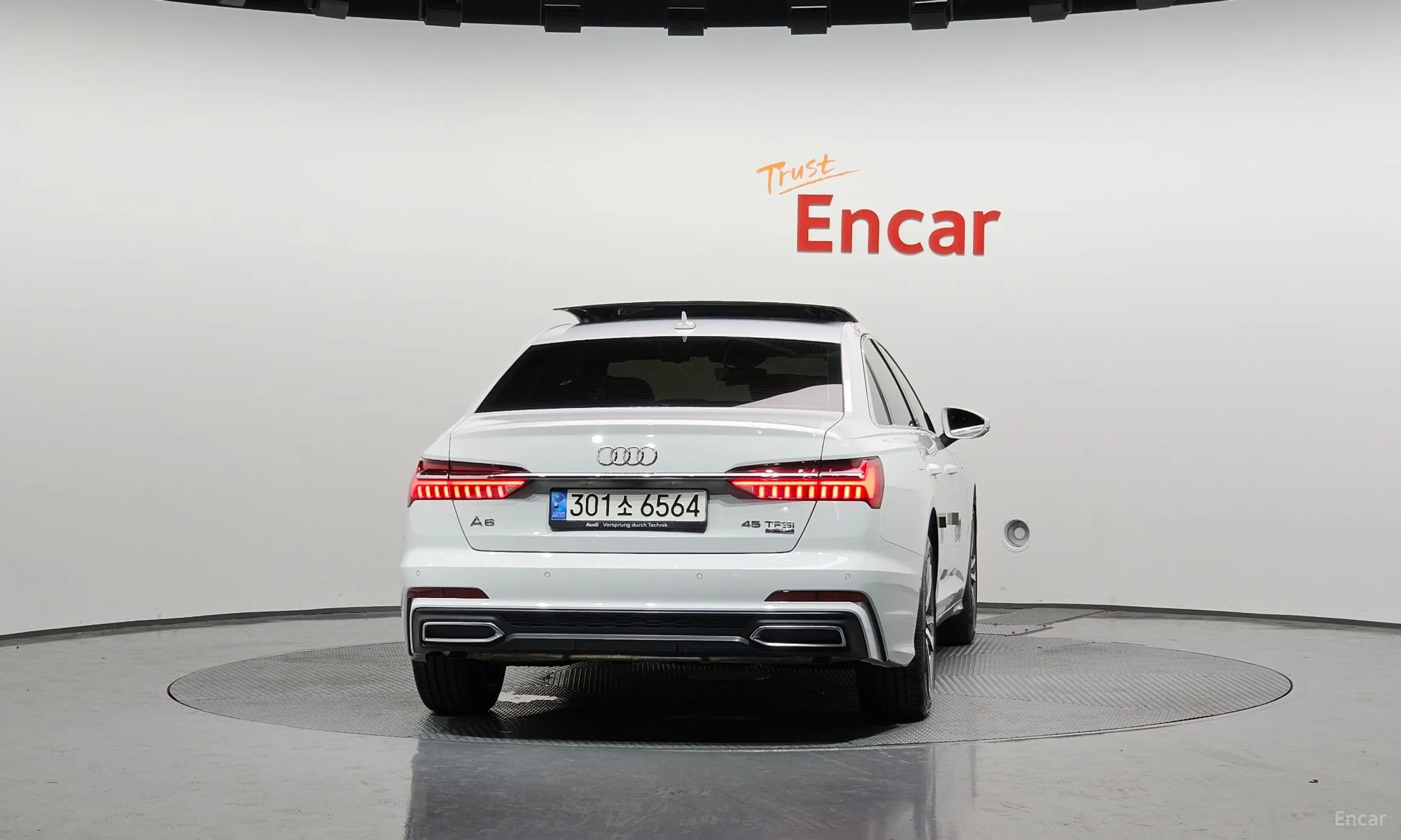 Audi A6 (C8) превью 3