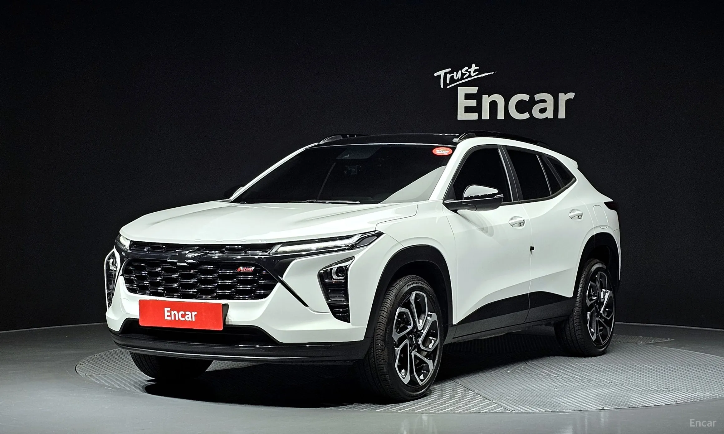Trax Crossover