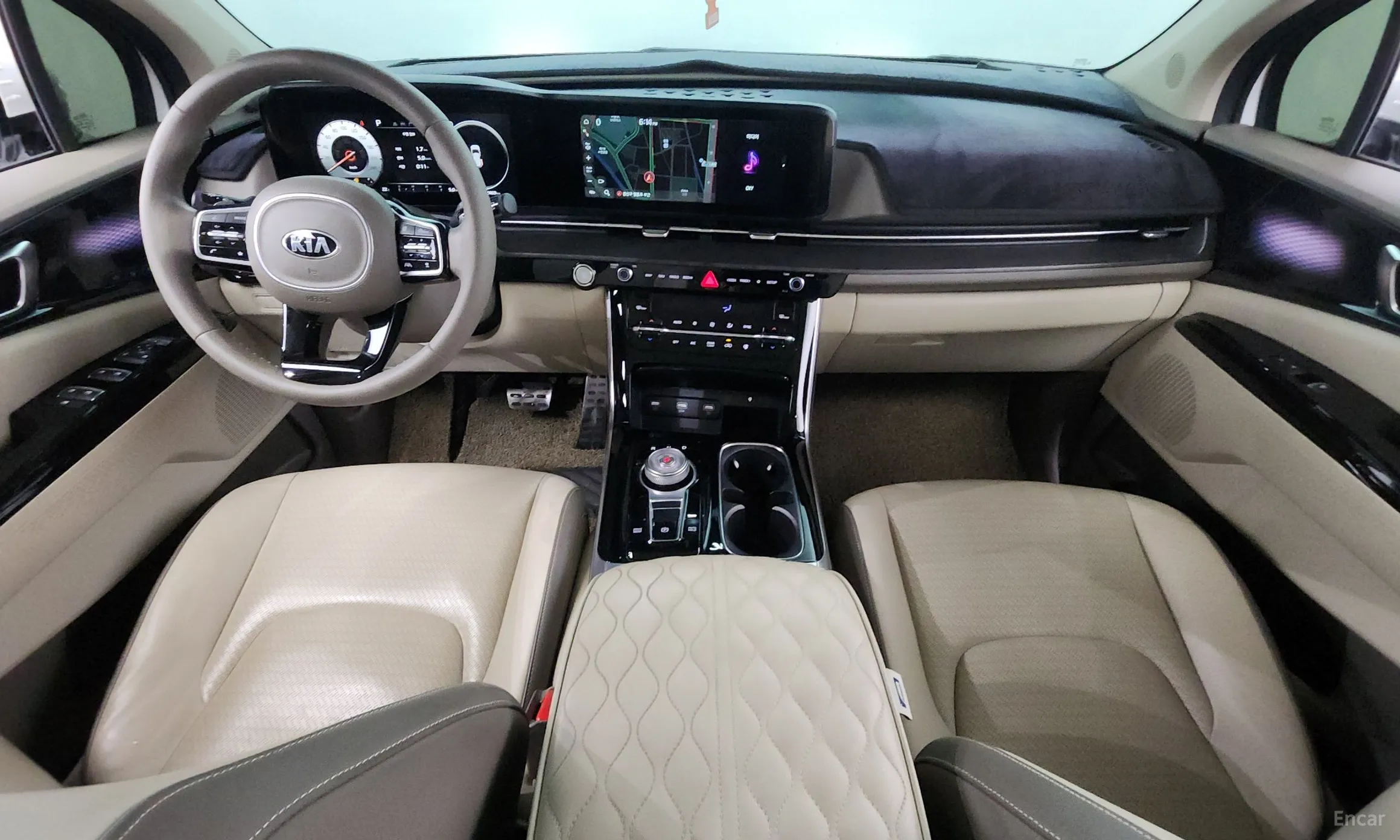 Kia Carnival Gen 4 превью 4