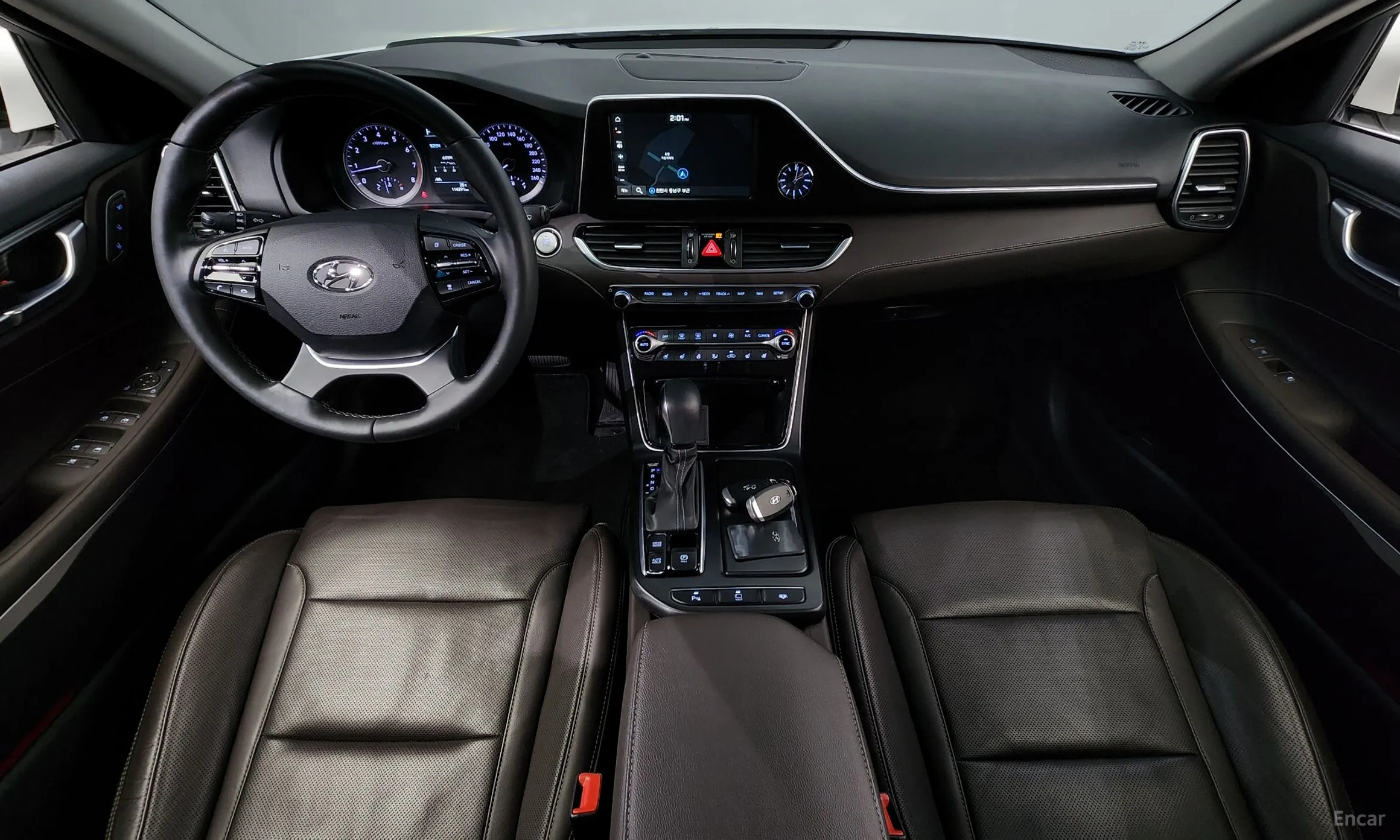 Hyundai Grandeur IG превью 4