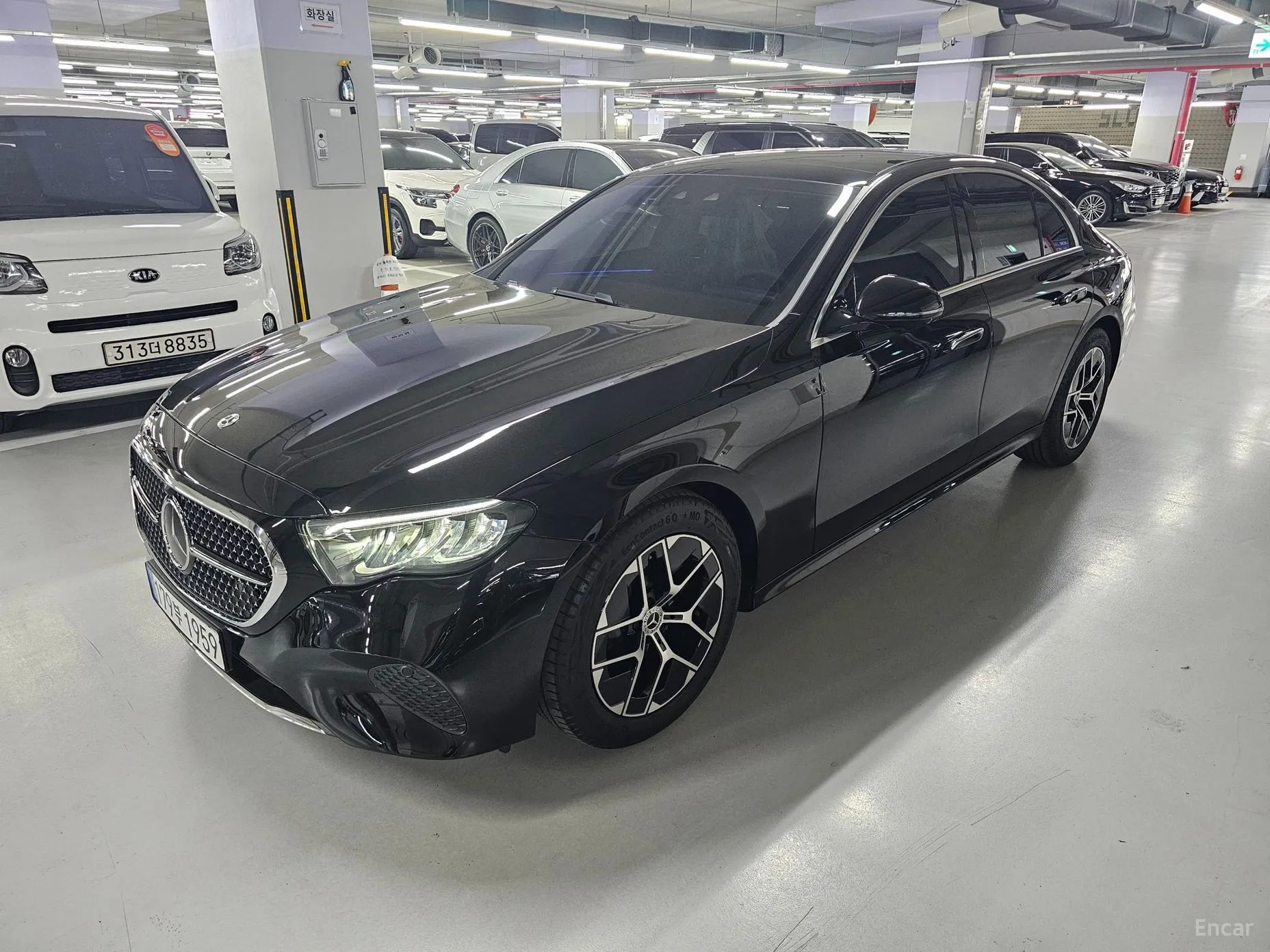 E-Class W214