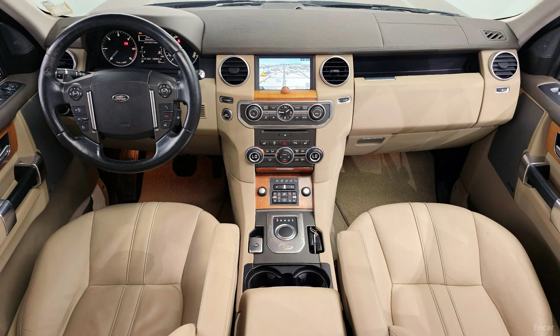 Land Rover Discovery 4 превью 4