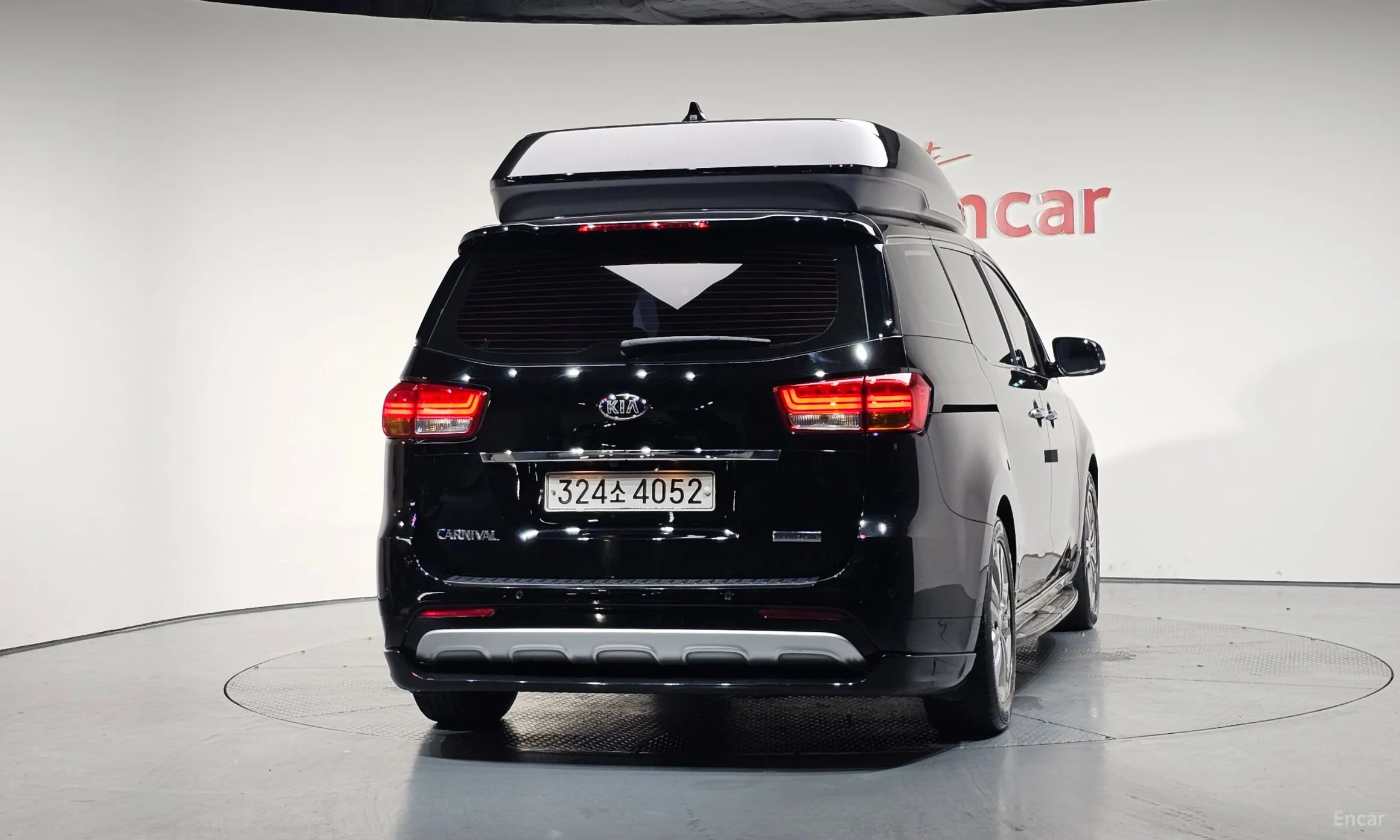 Kia Carnival превью 3