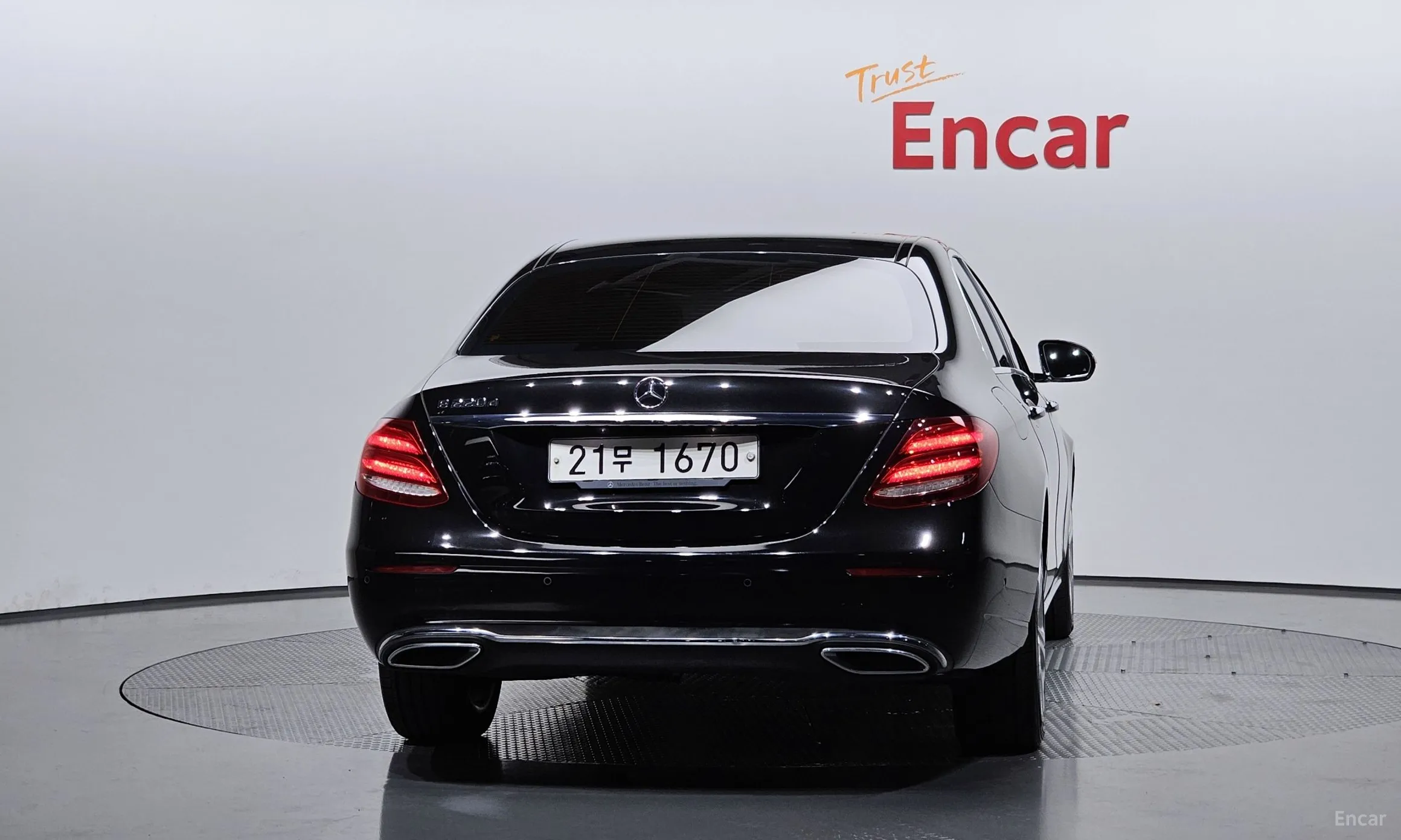 Mercedes Benz E-Class W213 превью 3