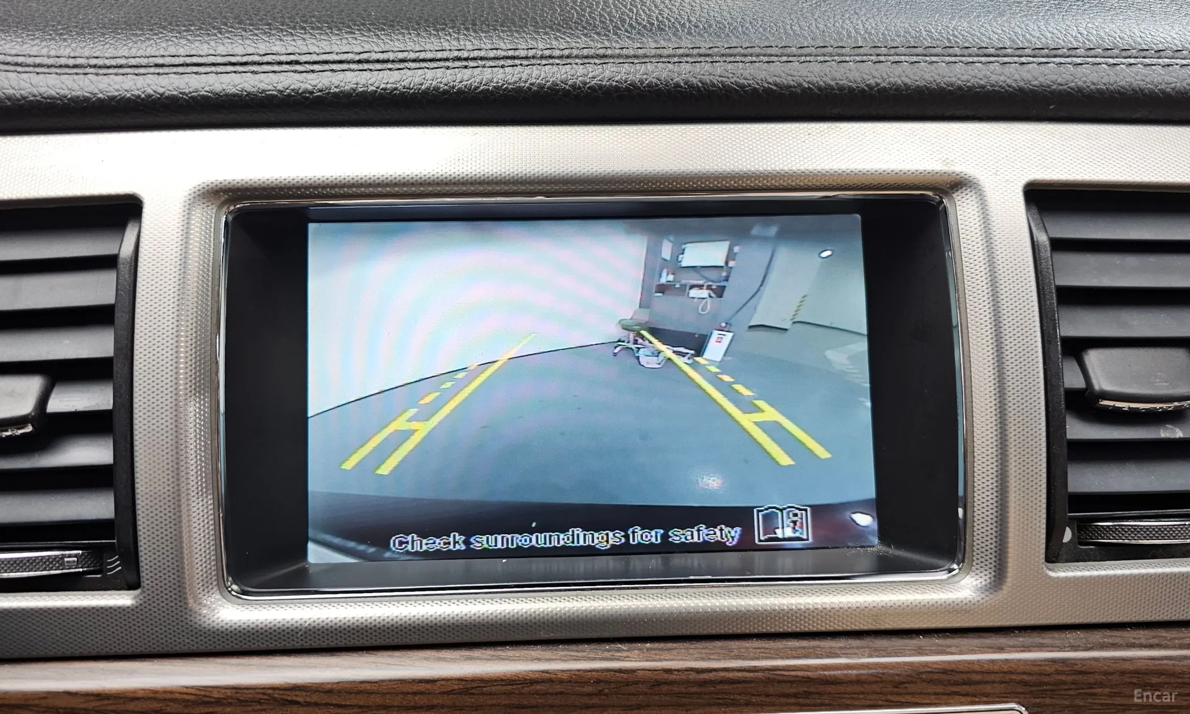 Jaguar New XF превью 15