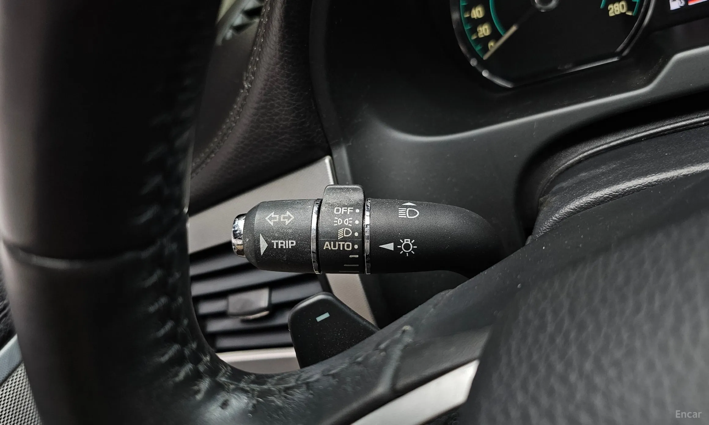Jaguar New XF превью 16