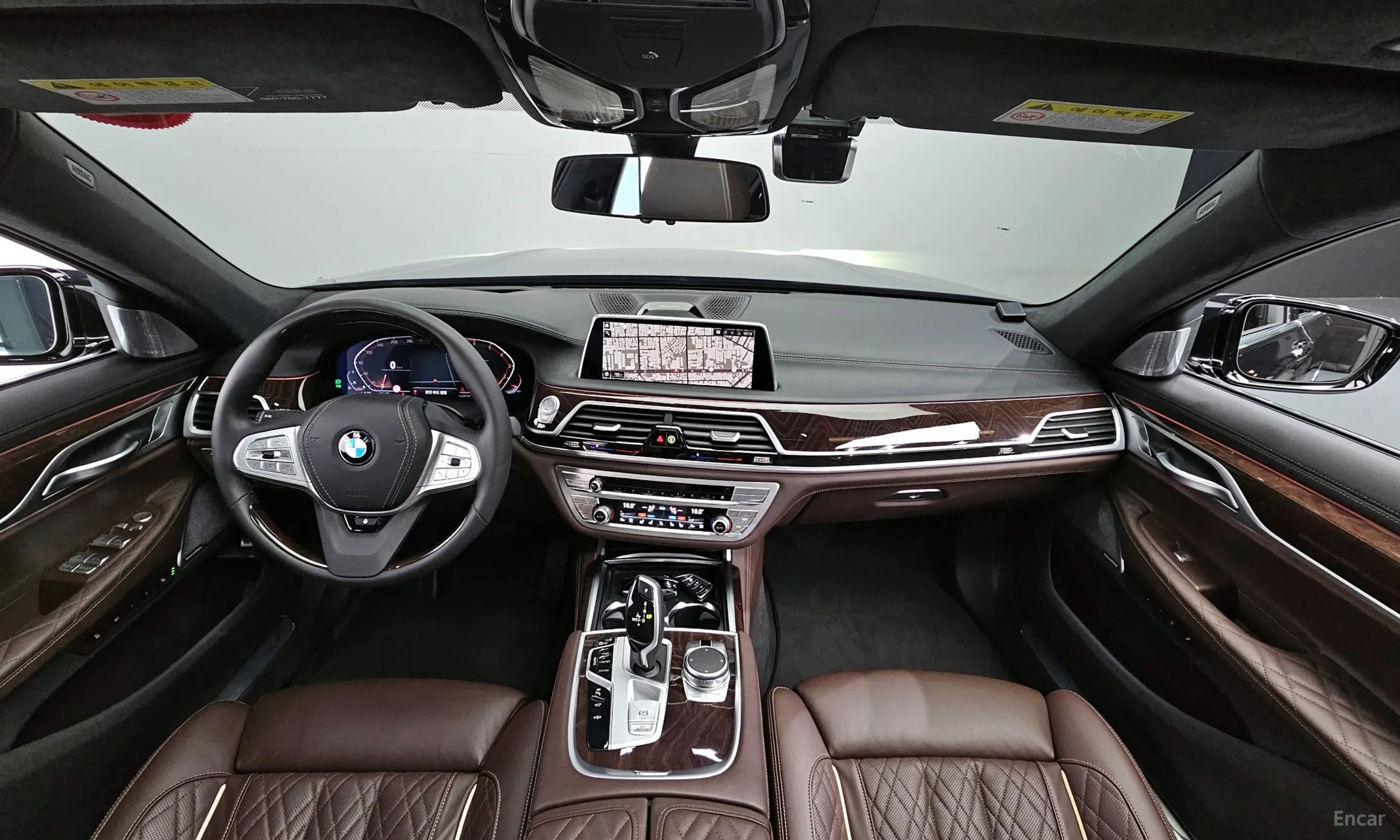 BMW 7 Series (G11) превью 4