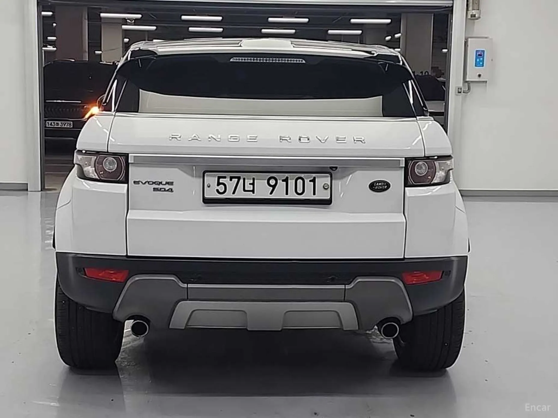 Land Rover Range Rover Evoque превью 3