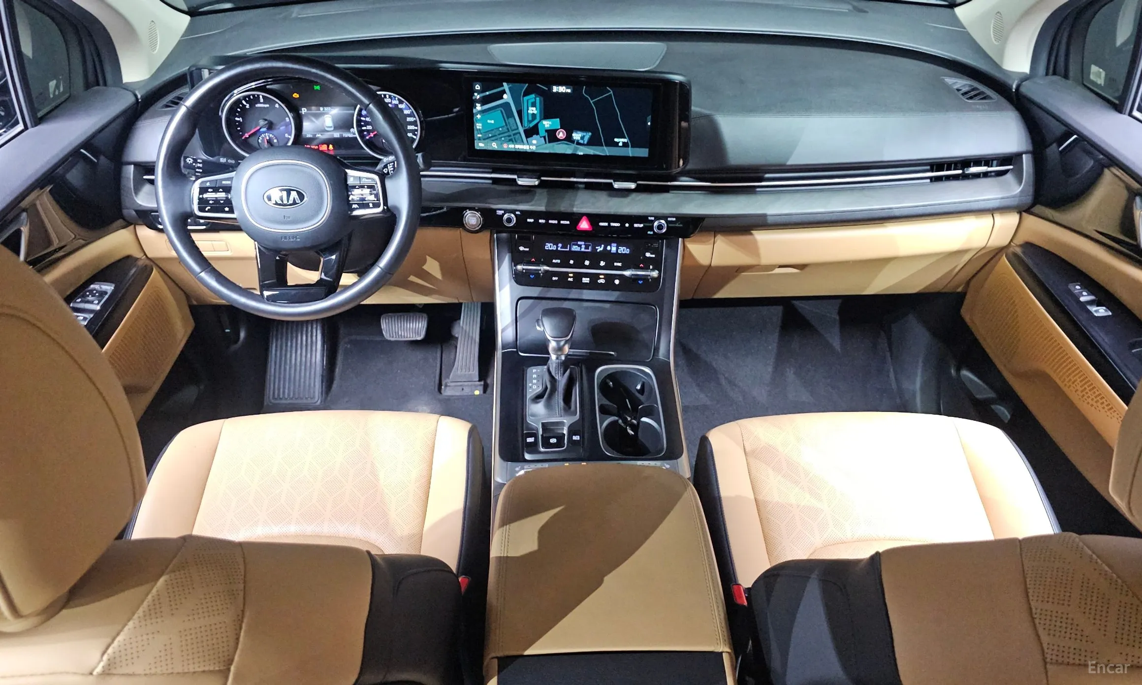 Kia Carnival Gen 4 превью 4
