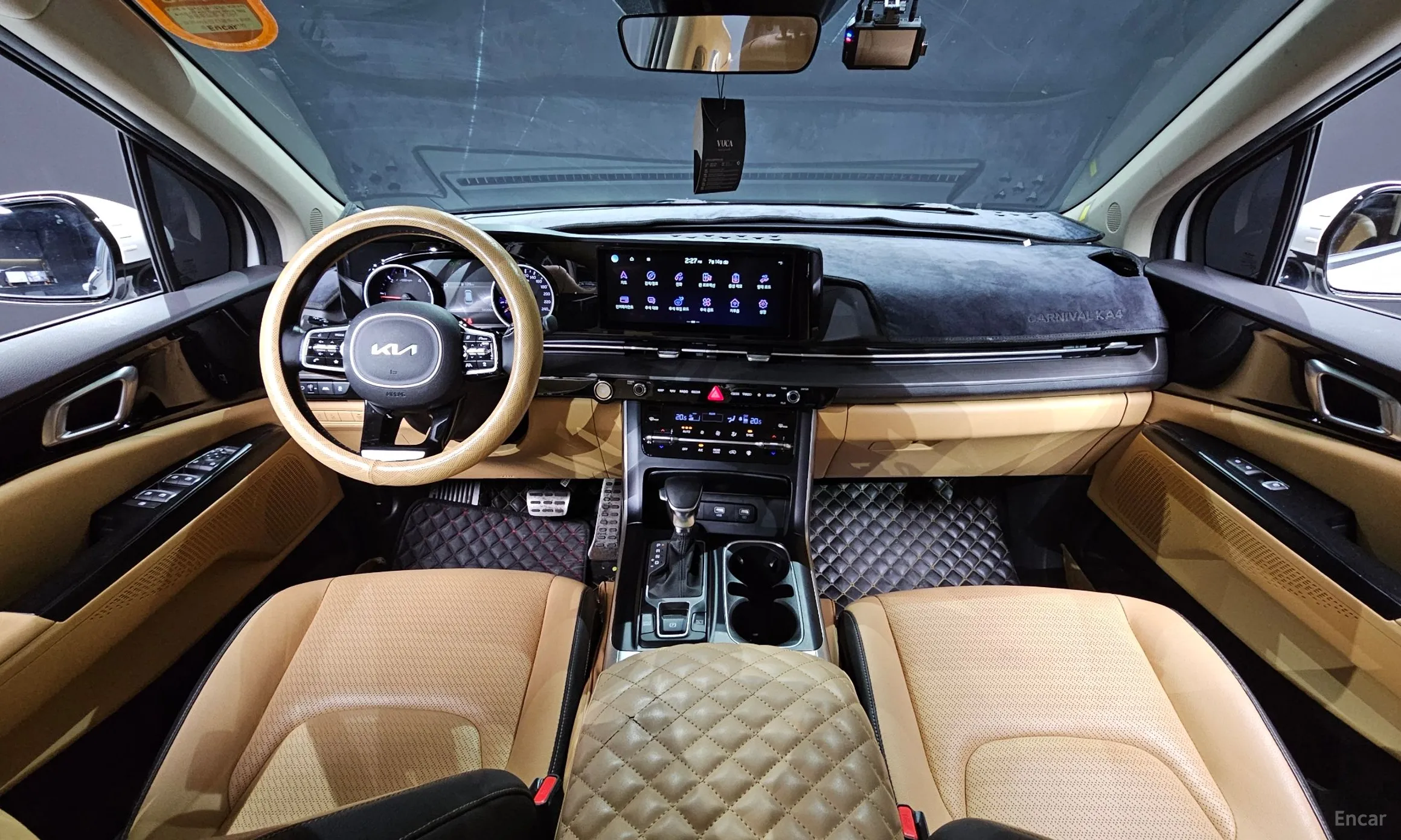Kia Carnival Gen 4 превью 4