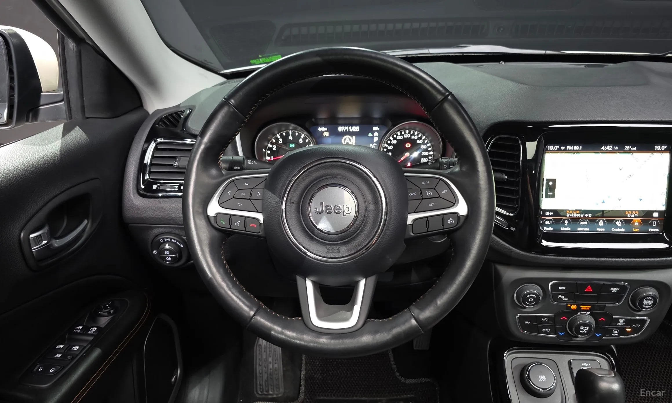 Jeep Compass 2nd Generation превью 13
