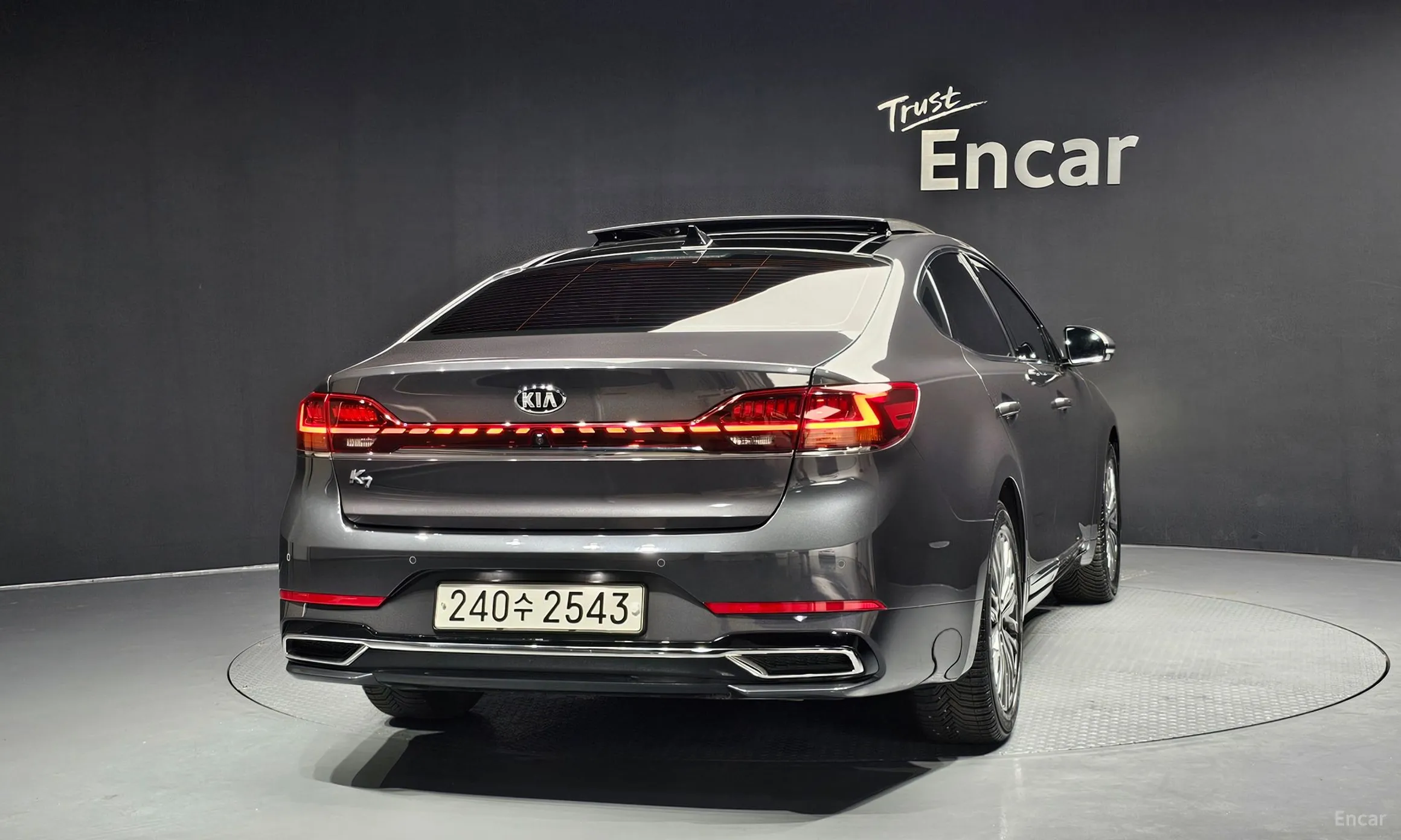 Kia K7 Premier превью 3