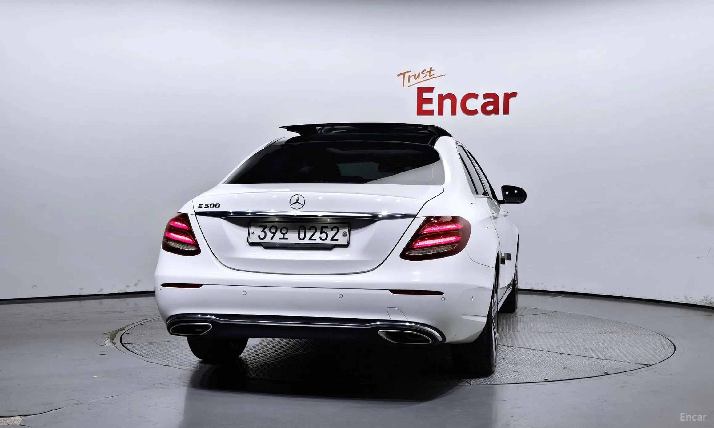 Mercedes Benz E-Class W213 превью 3