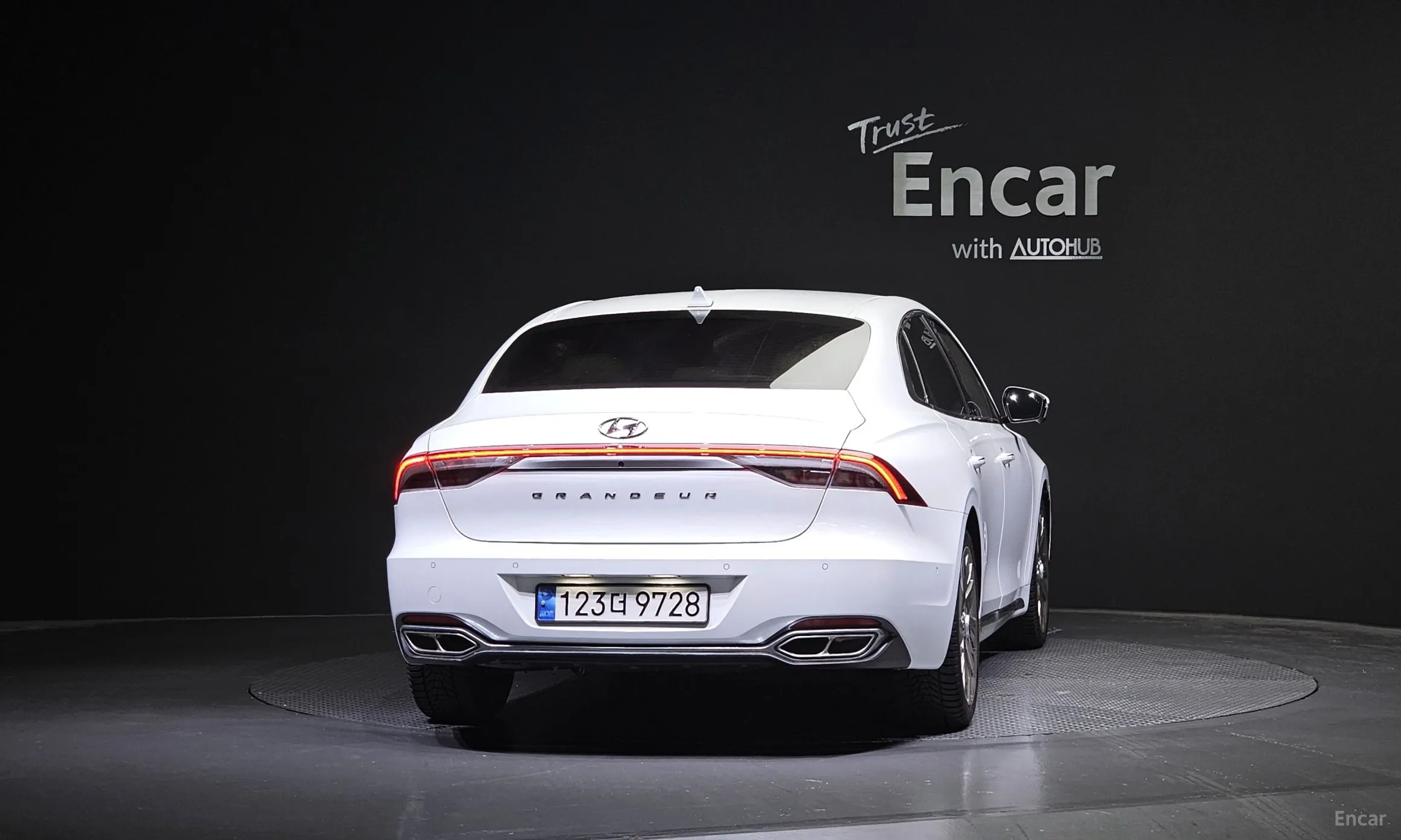 Hyundai Grandeur IG превью 3