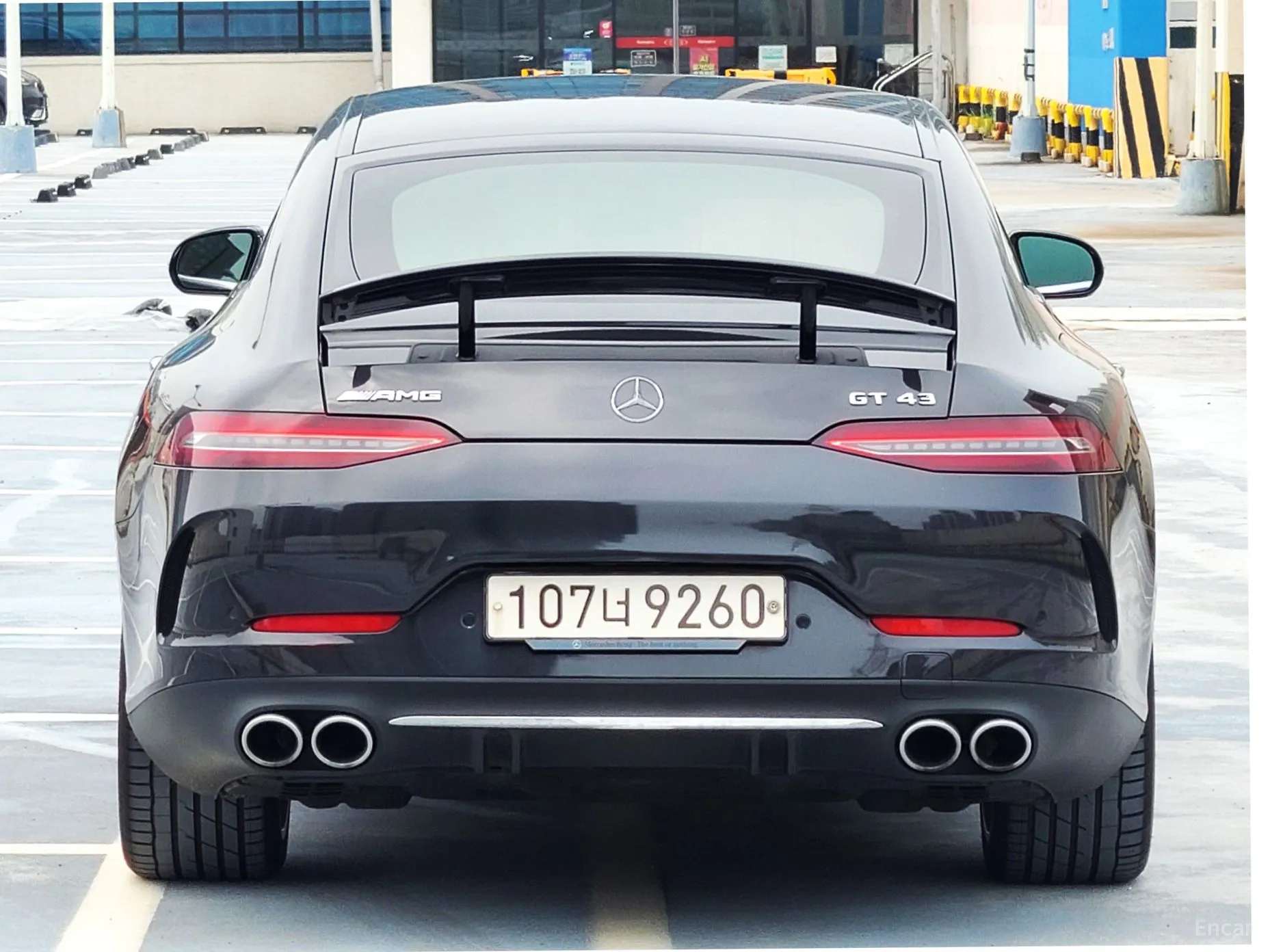 Mercedes Benz AMG GT превью 3