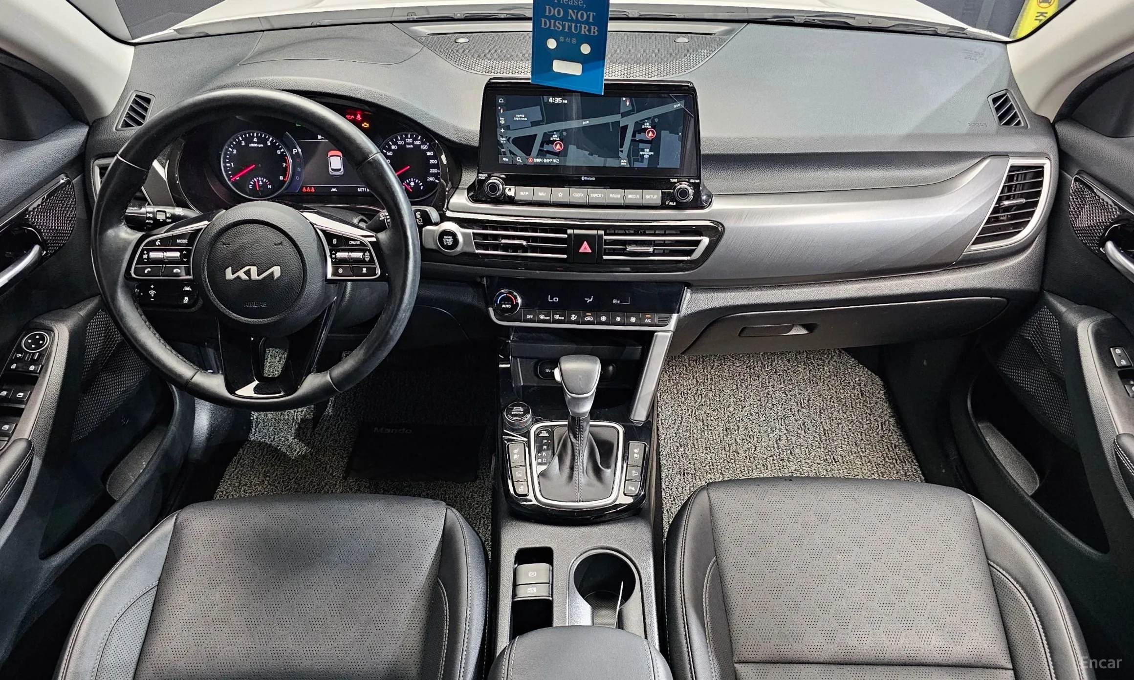 Kia Seltos превью 4