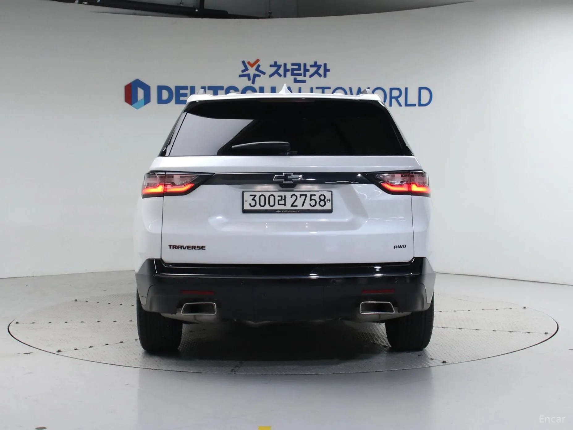 Chevrolet (GM Daewoo) Traverse превью 3
