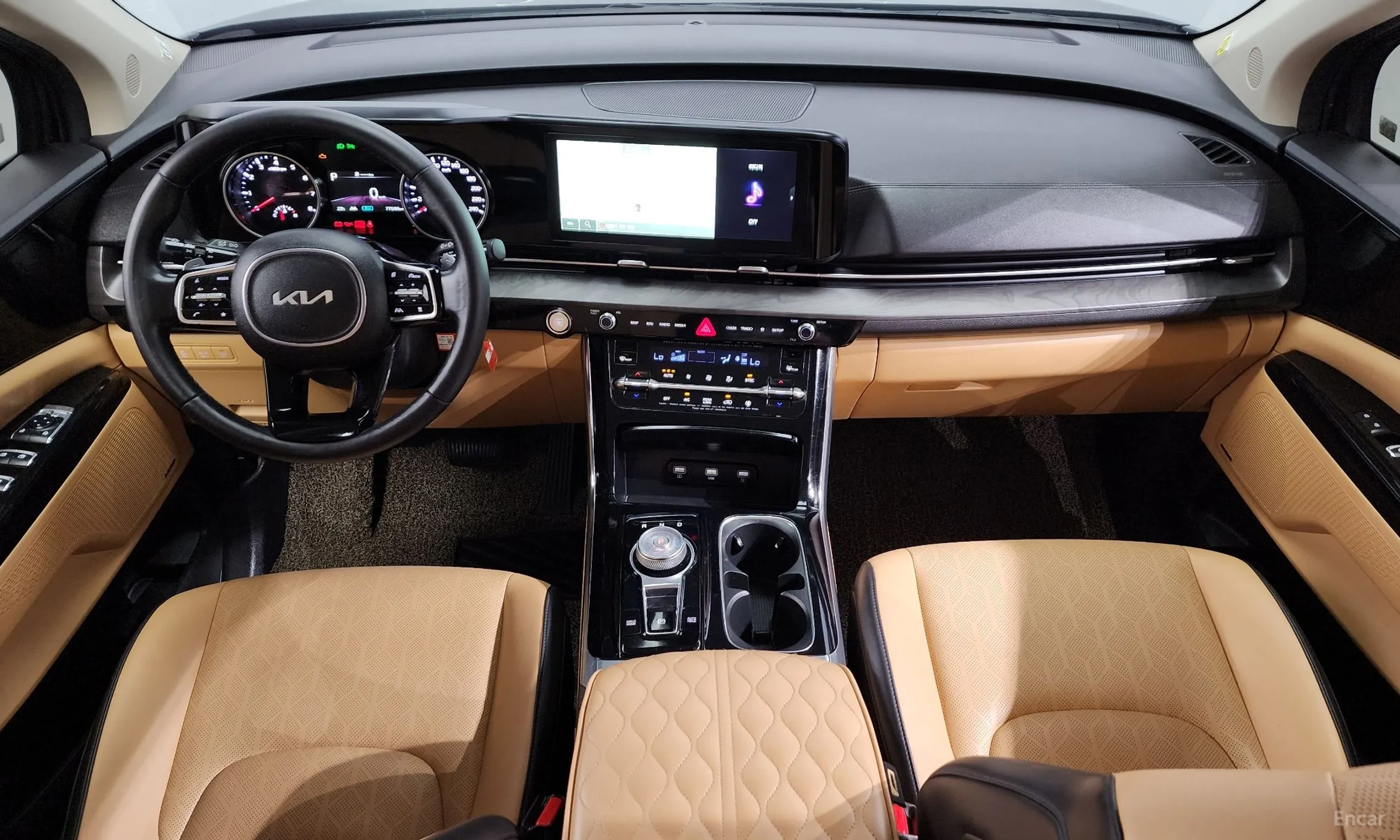 Kia Carnival Gen 4 превью 4