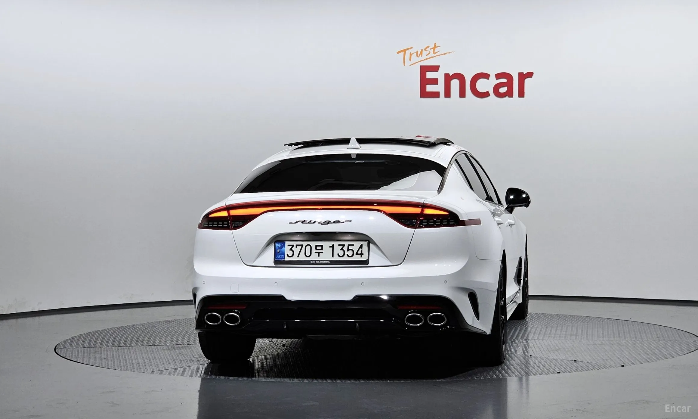 Kia Stinger Master превью 3