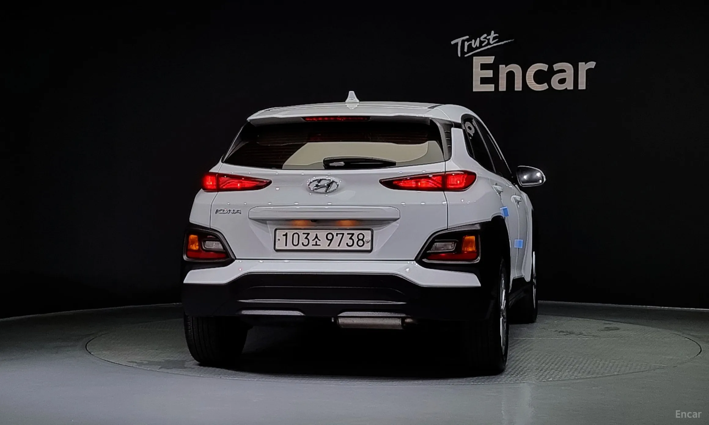 Hyundai Kona превью 3