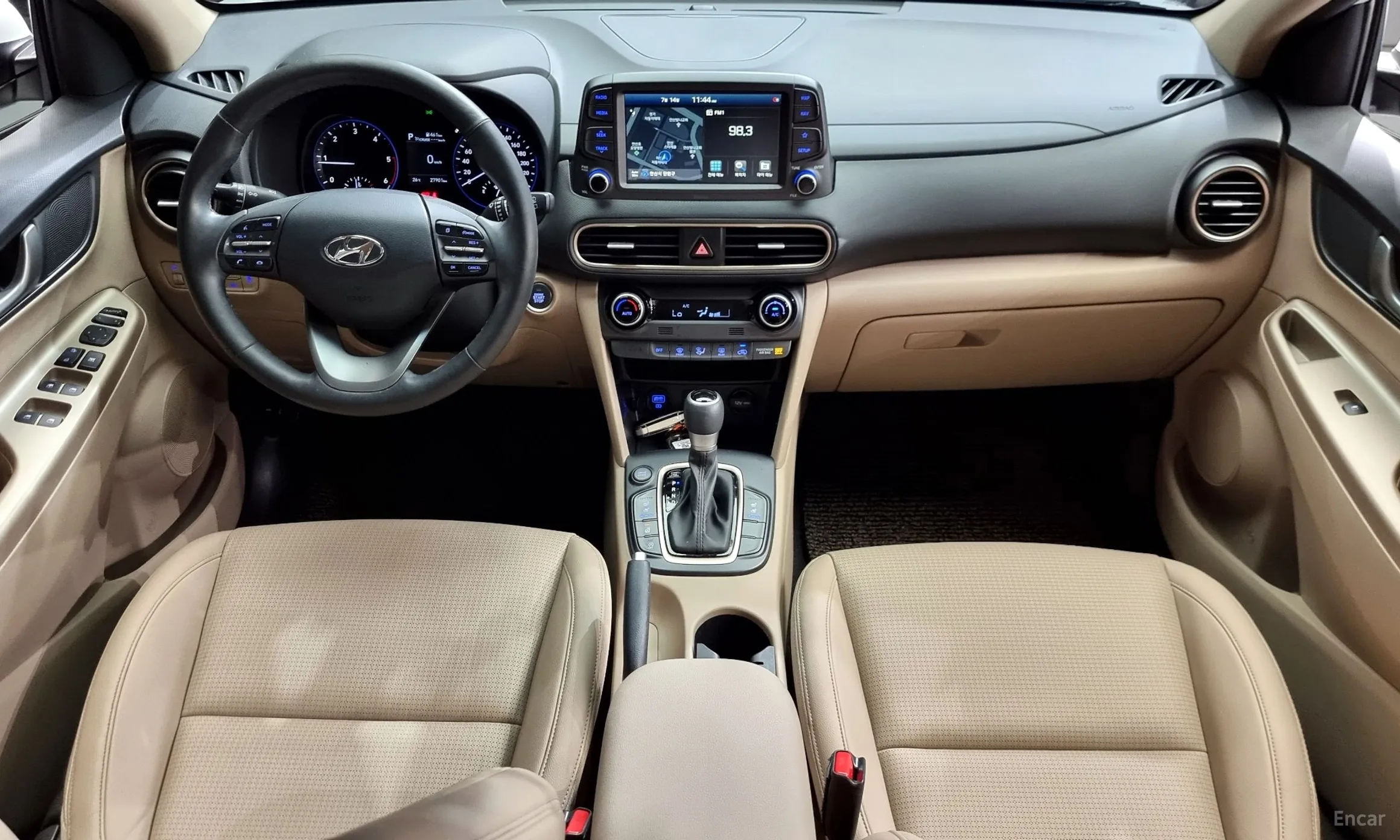 Hyundai Kona превью 4