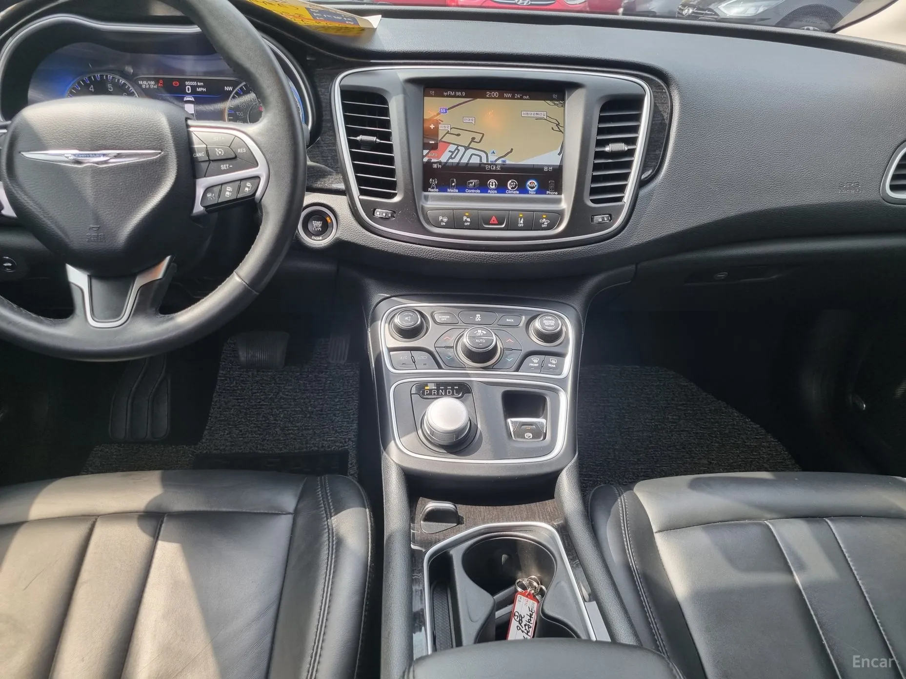 Chrysler 200 Second generation превью 14