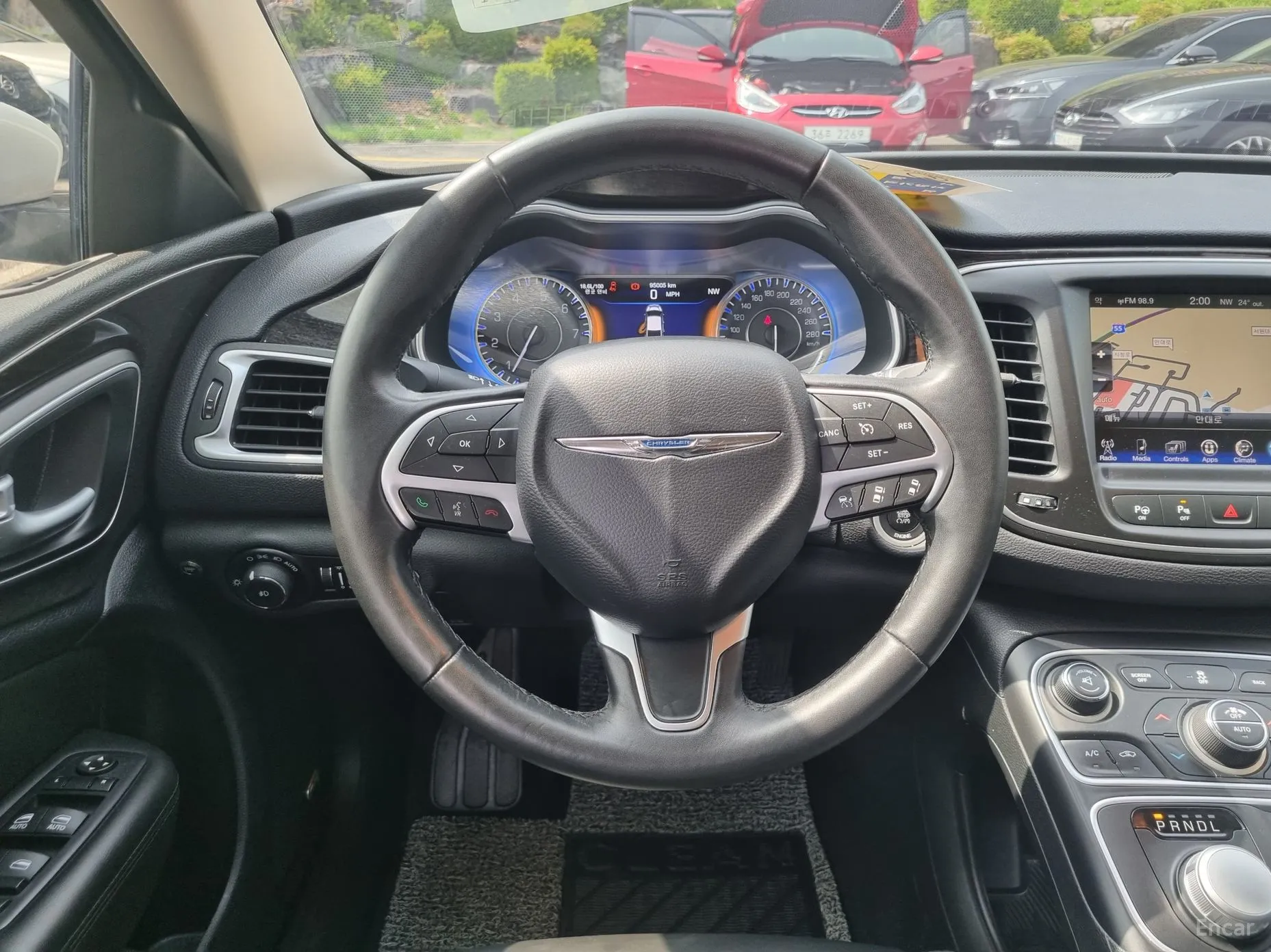 Chrysler 200 Second generation превью 6