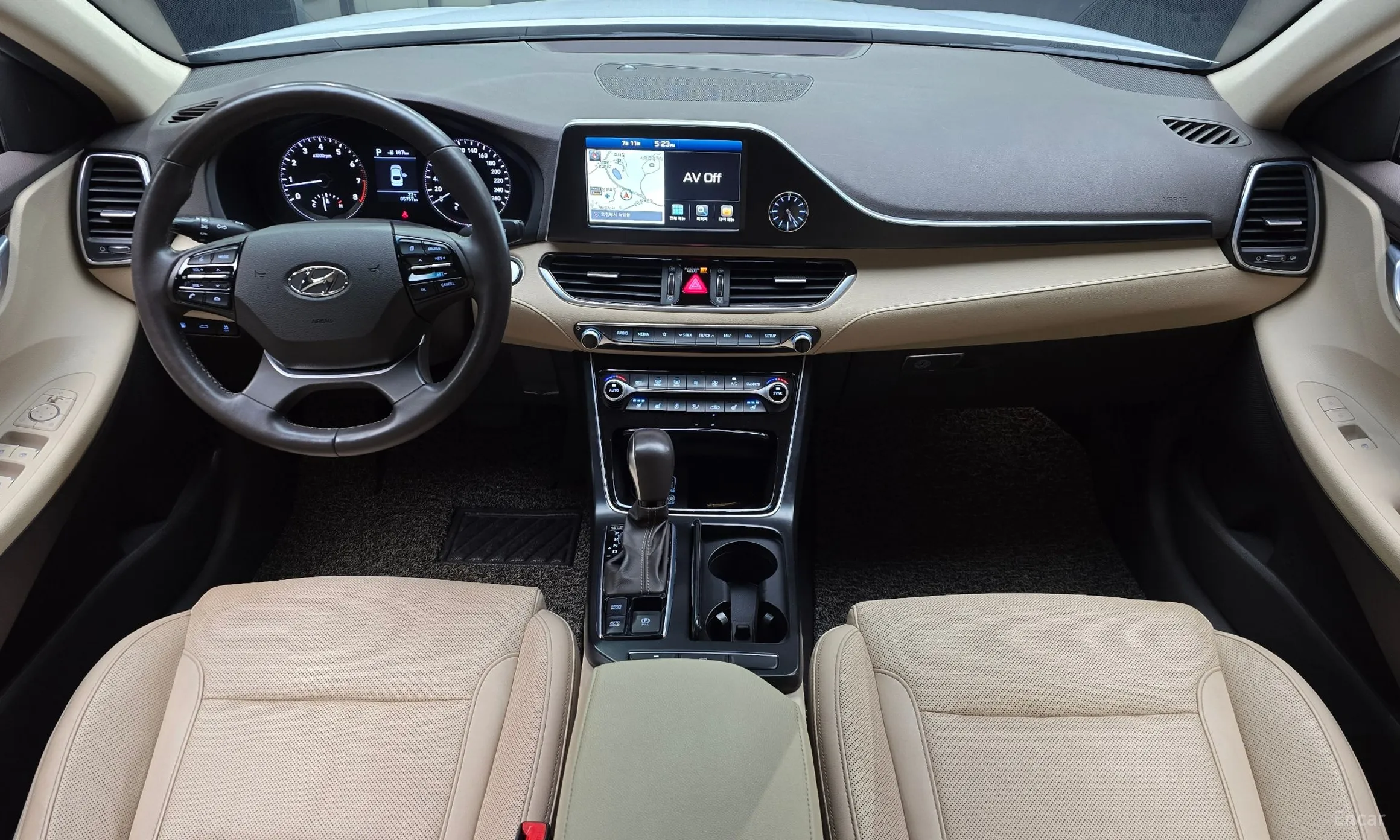 Hyundai Grandeur IG превью 4