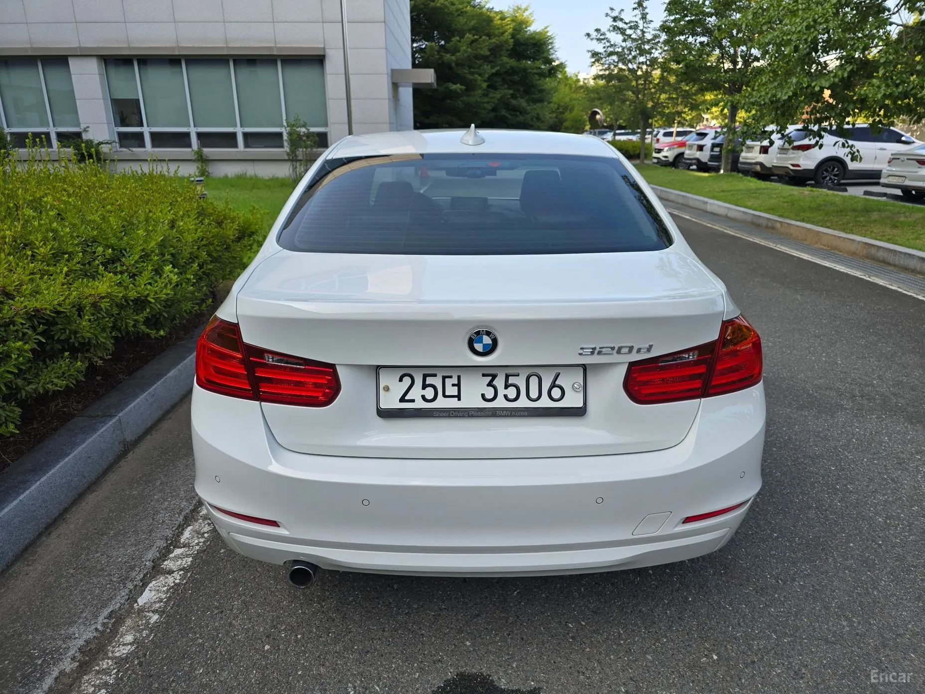 BMW 3 Series (F30) превью 3