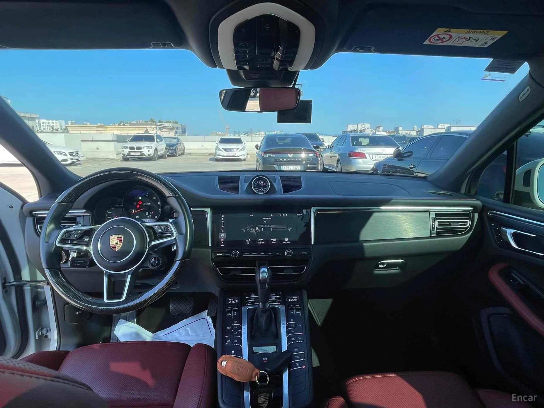 Porsche Macan превью 4