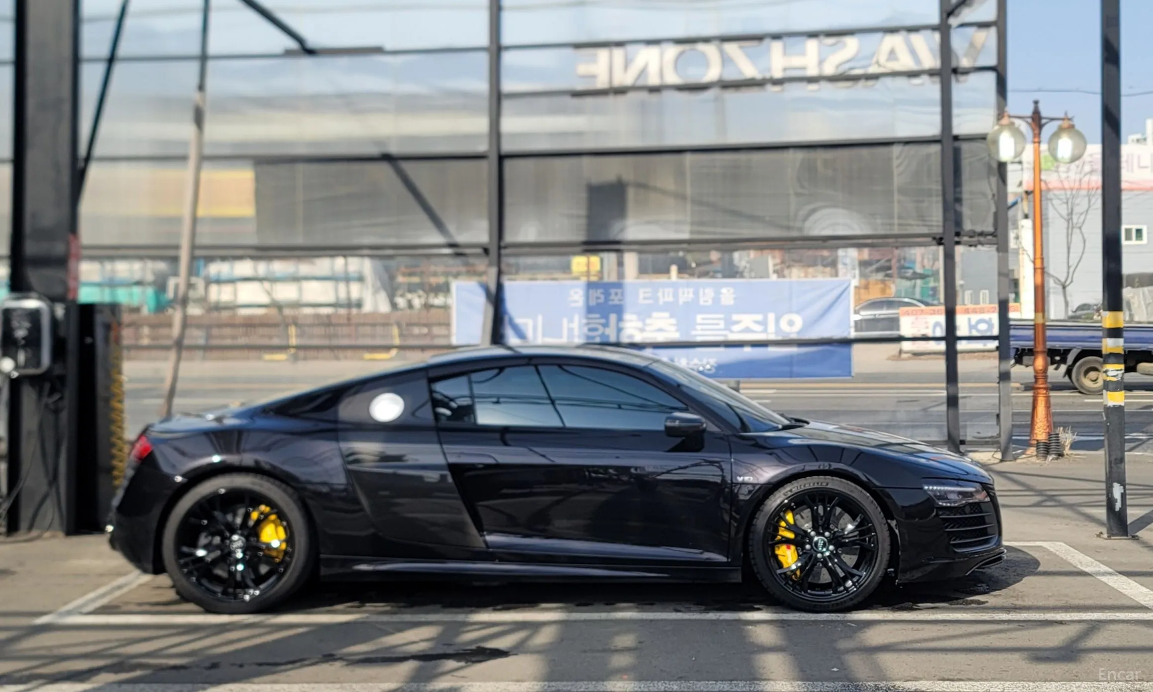 Audi R8 превью 4