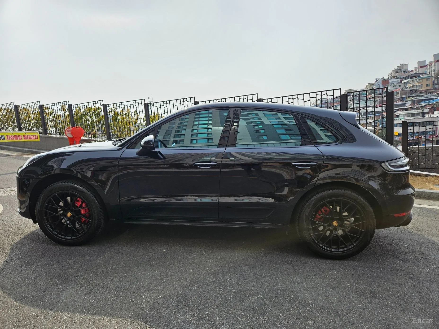 Porsche Macan превью 4