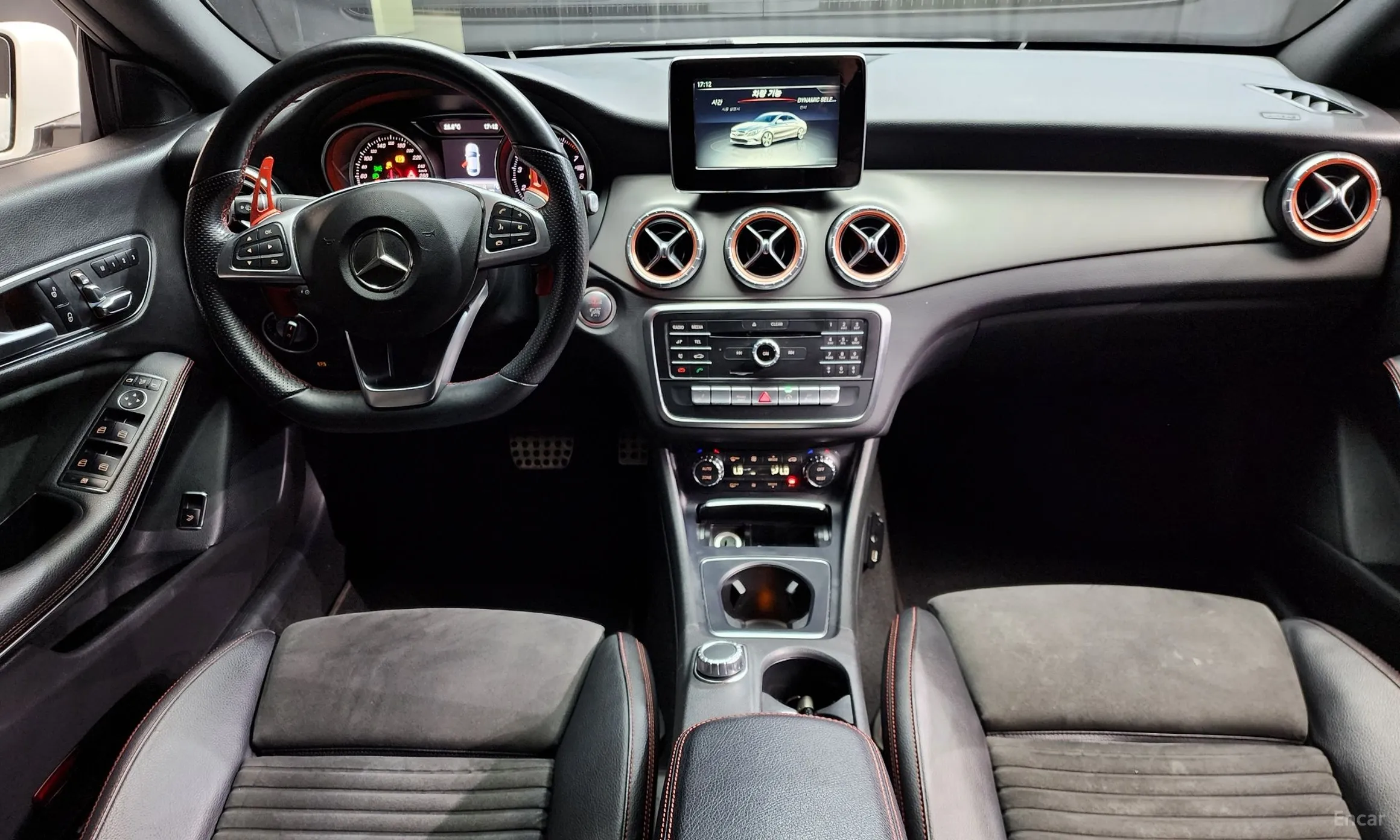 Mercedes Benz CLA-Class C117 превью 4